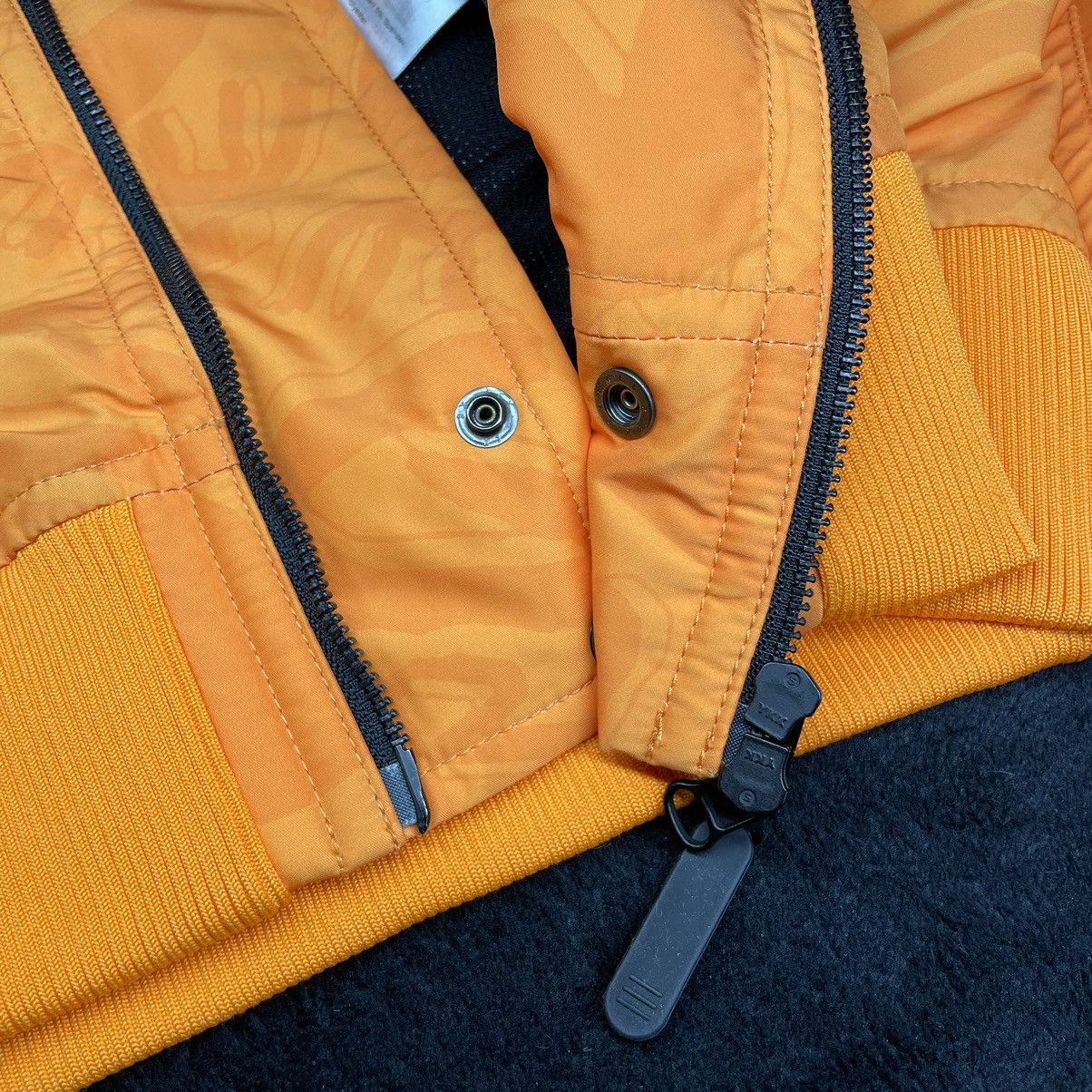 Onitsuka Tiger a91 Onitsuka Tiger monogrem bomber jacket Size US L / EU 52-54 / 3 - 15 Thumbnail