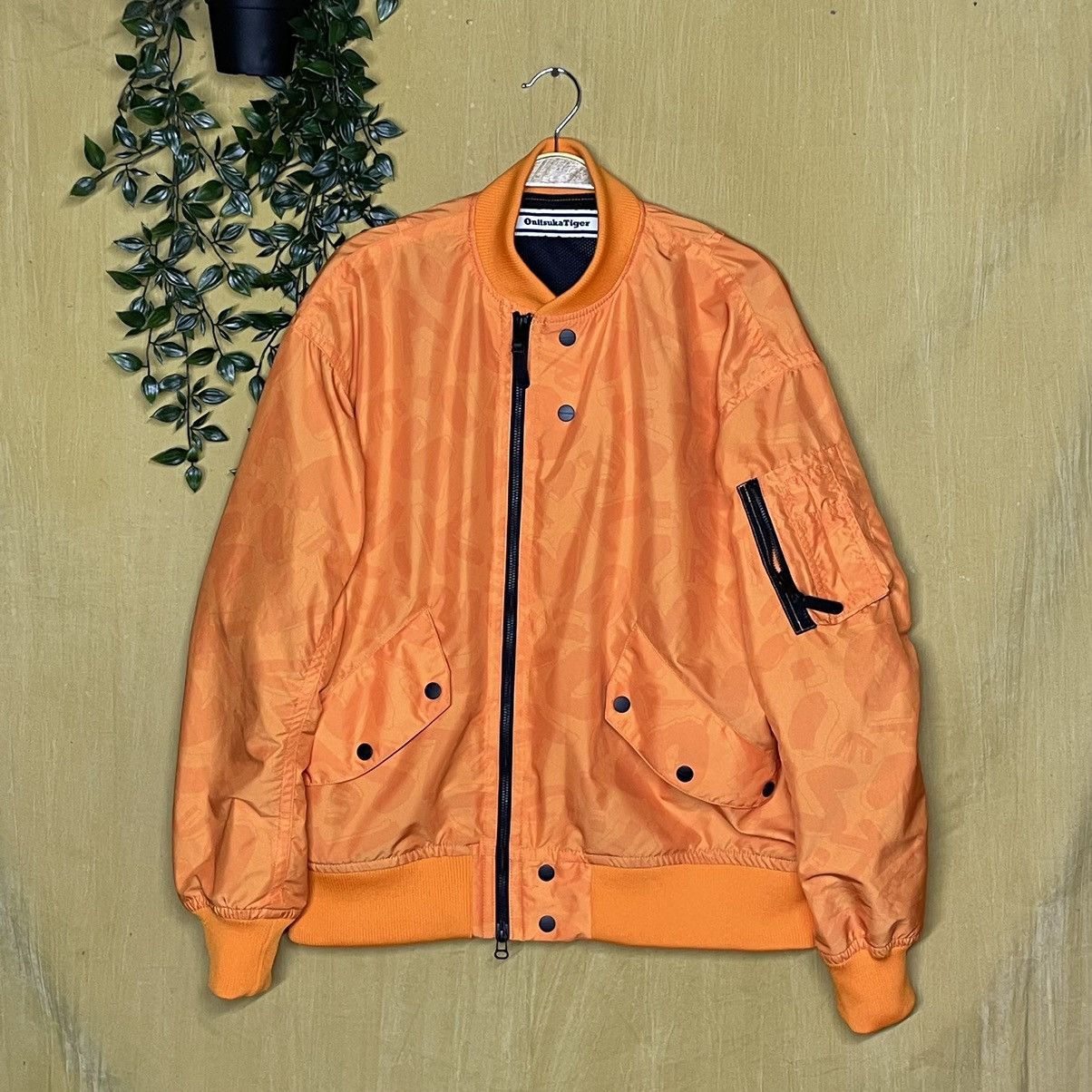 Onitsuka Tiger a91 Onitsuka Tiger monogrem bomber jacket Size US L / EU 52-54 / 3 - 2 Thumbnail