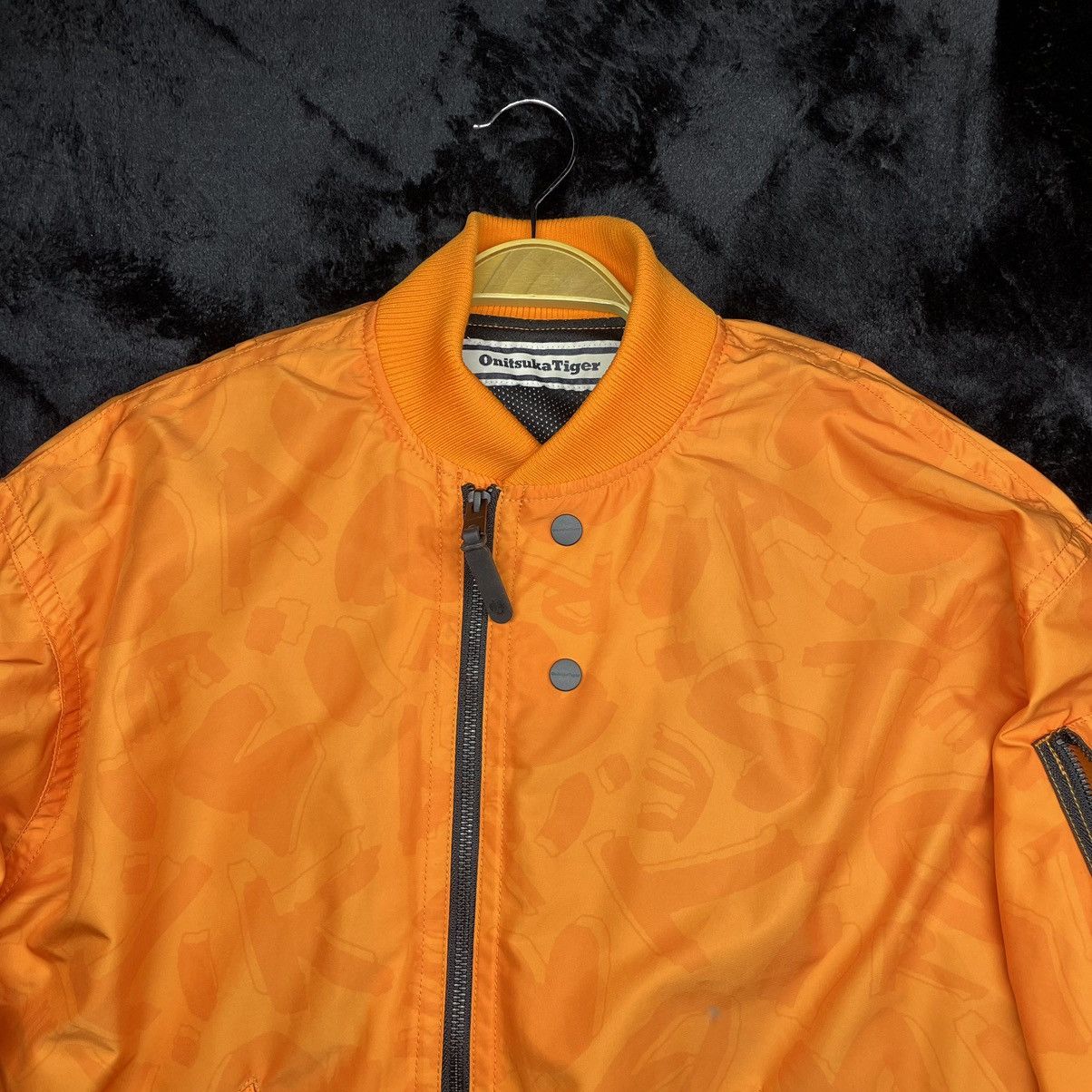 Onitsuka Tiger a91 Onitsuka Tiger monogrem bomber jacket Size US L / EU 52-54 / 3 - 6 Thumbnail