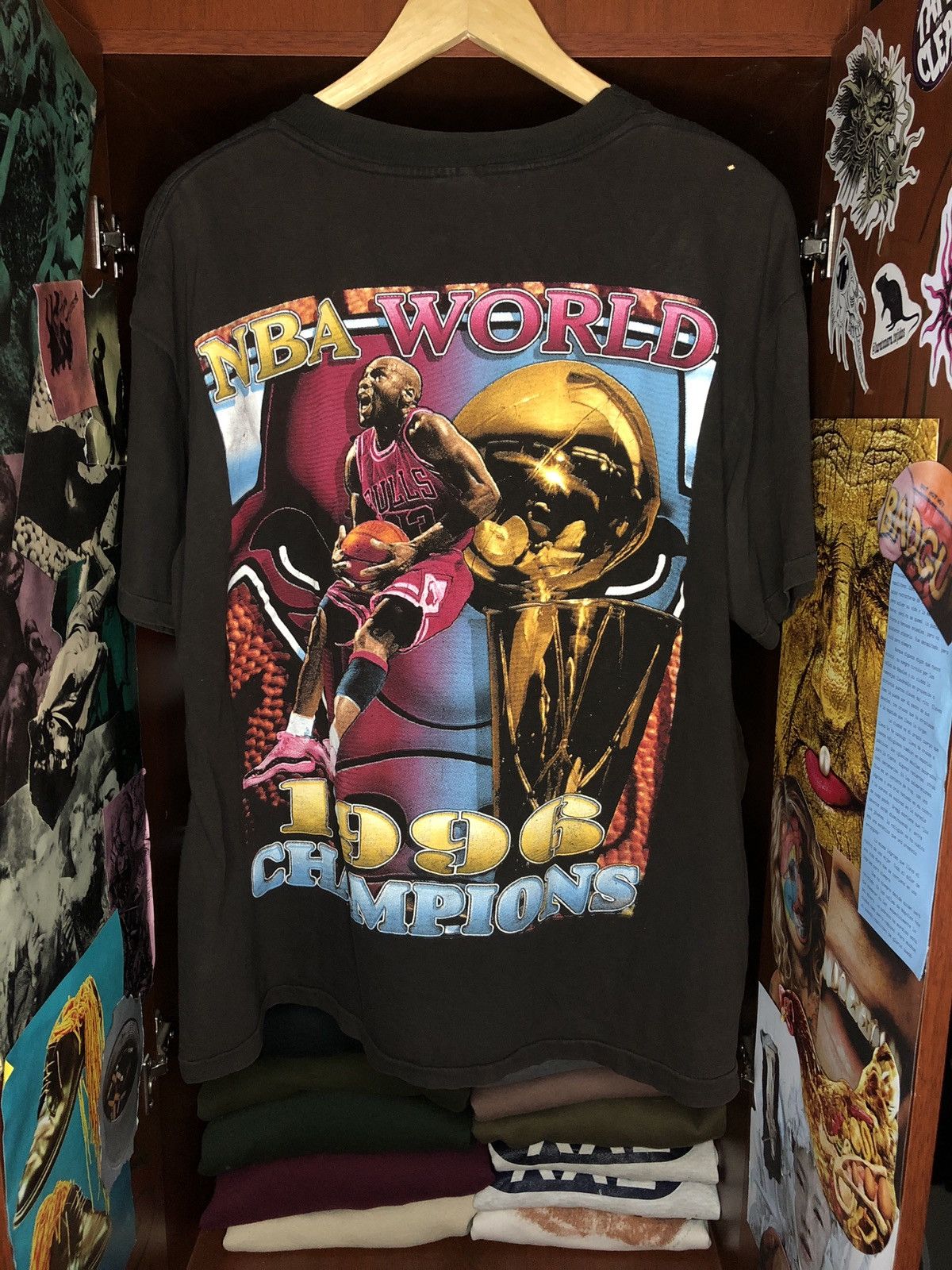 NBA × Rap Tees × Vintage Vintage 1996 Rap Tee Chicago Bulls Size US XXL / EU 58 / 5 - 2 Thumbnail