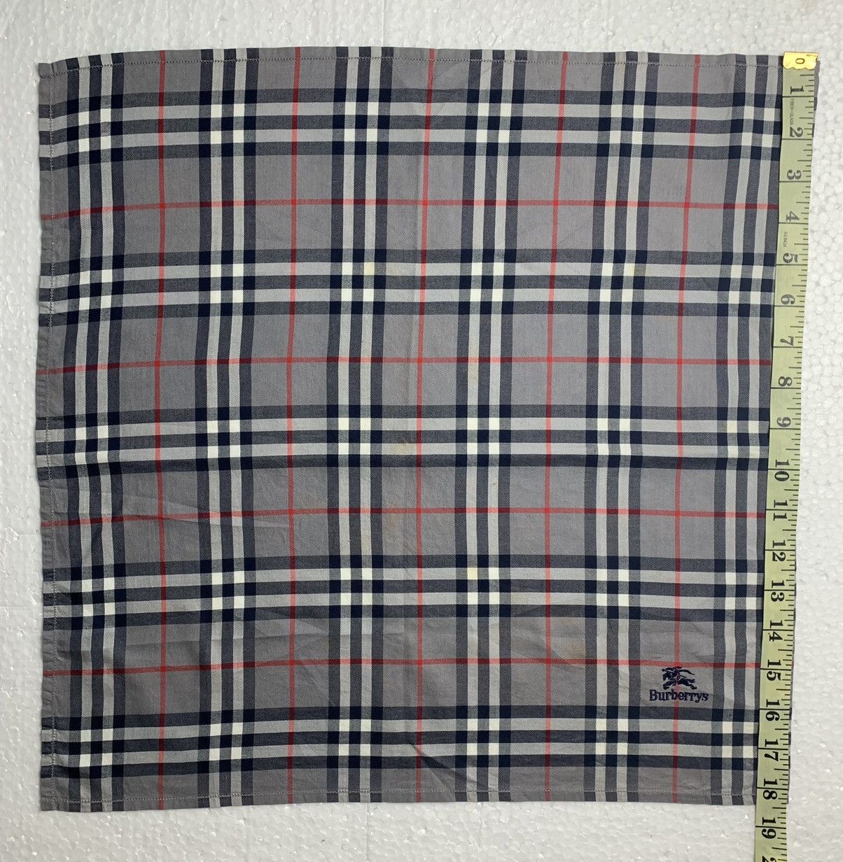 Burberry Burberry Handkerchief / Neckerchief / Bandana Size ONE SIZE - 6 Thumbnail