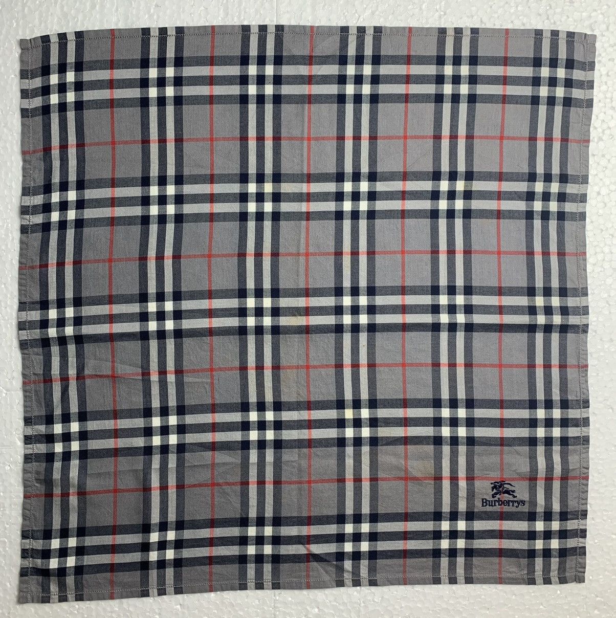 Burberry Burberry Handkerchief / Neckerchief / Bandana Size ONE SIZE - 2 Thumbnail