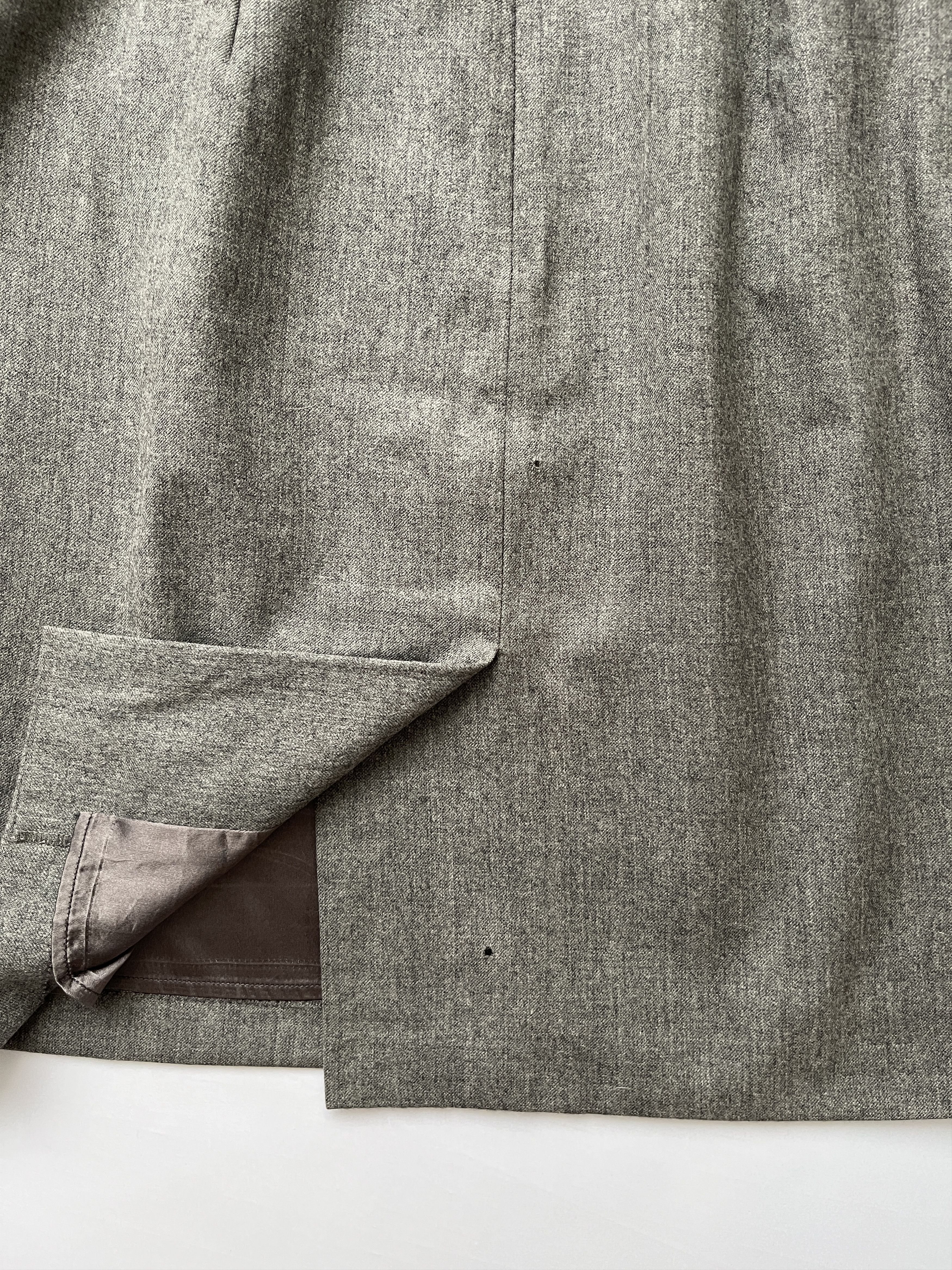 Givenchy ⚡️QUICK SALE⚡️1997 Givenchy Alexander McQueen Grey Skirt Size 27" / US 4 / IT 40 - 6 Thumbnail