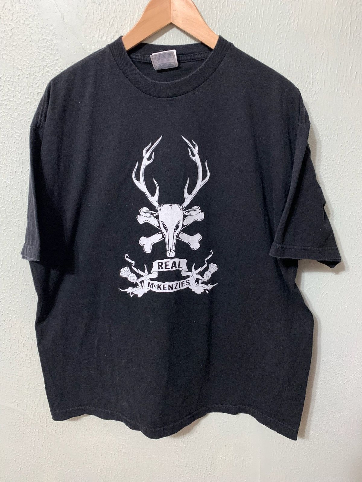 Vintage Vintage Real McKenzies Deer Skull Hunting Tee Size US XL / EU 56 / 4 - 1 Thumbnail