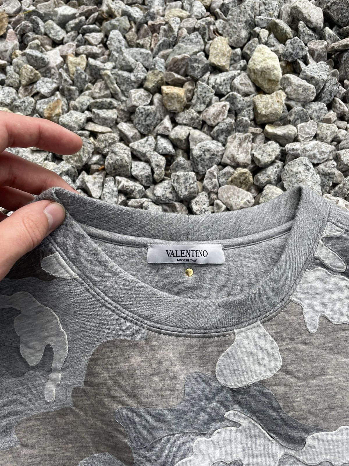 Valentino Valentino High Quality Luxury Camo Crewneck Rare Hype Size US S / EU 44-46 / 1 - 3 Thumbnail