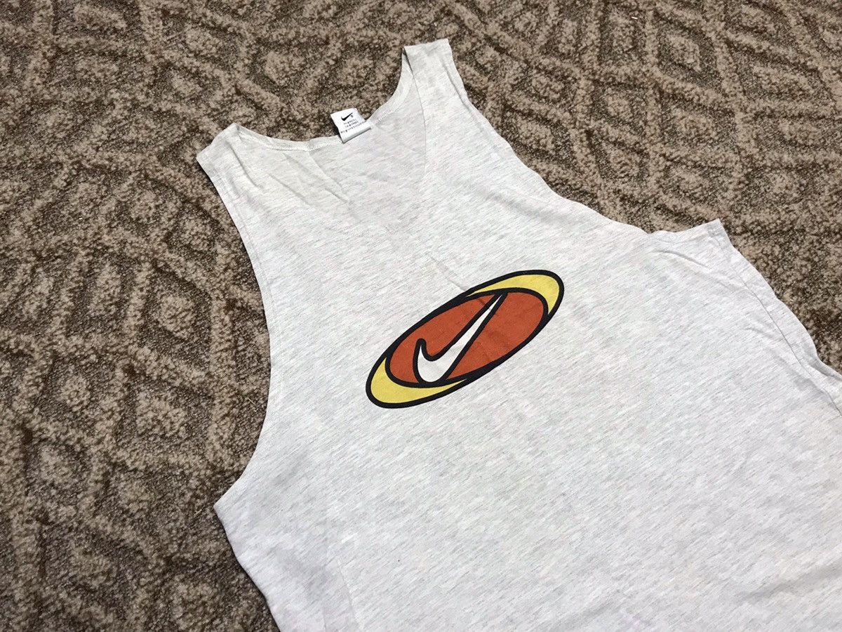 Nike Nike Vintage Logo Tanktop Size US L / EU 52-54 / 3 - 1 Thumbnail