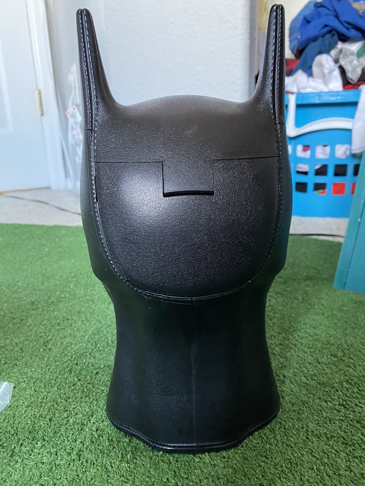 DC Comics × Warner Bros Limited edition batman cowl/mask AMC popcorn bucket Size ONE SIZE - 6 Thumbnail