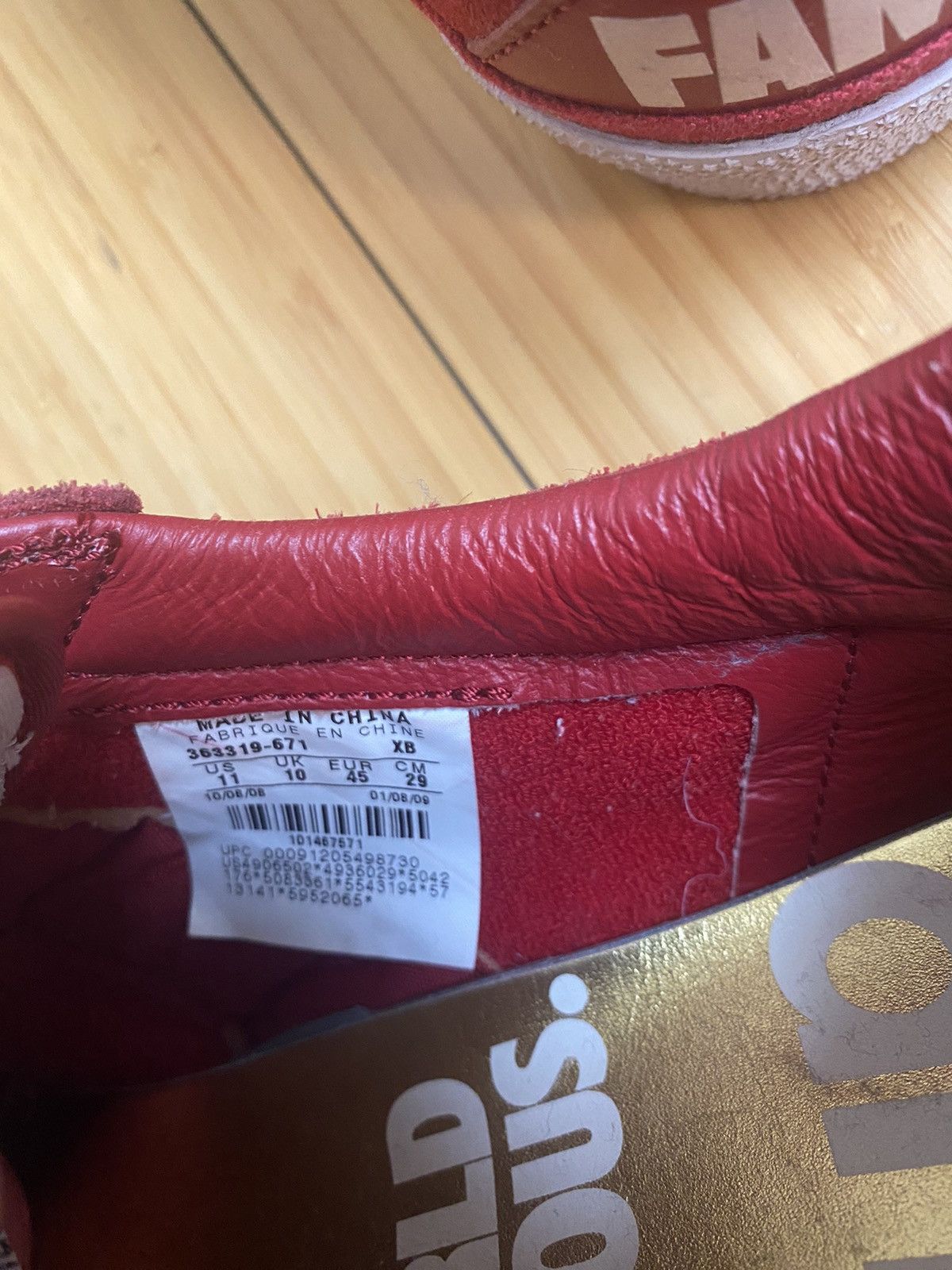 Nike × Supreme Nike SB x Supreme Bruin Size 11 Size US 11 / EU 44 - 8 Thumbnail