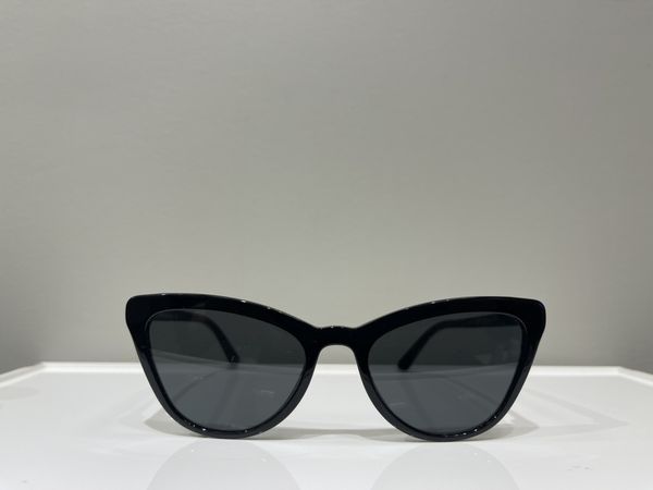 Prada sunglasses hot sale spr01v