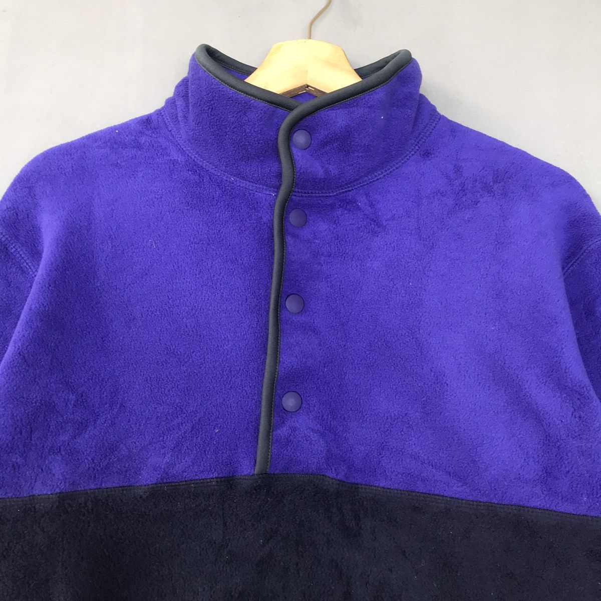 Rare J W Anderson X Uniqlo half button fleece