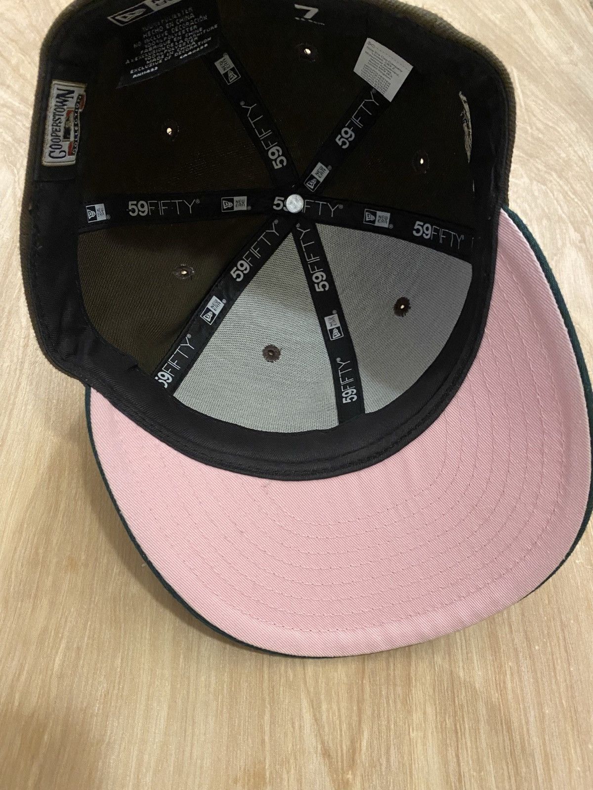 New Era New Era Phillies Fitted Hat Sz 7 Size ONE SIZE - 3 Thumbnail