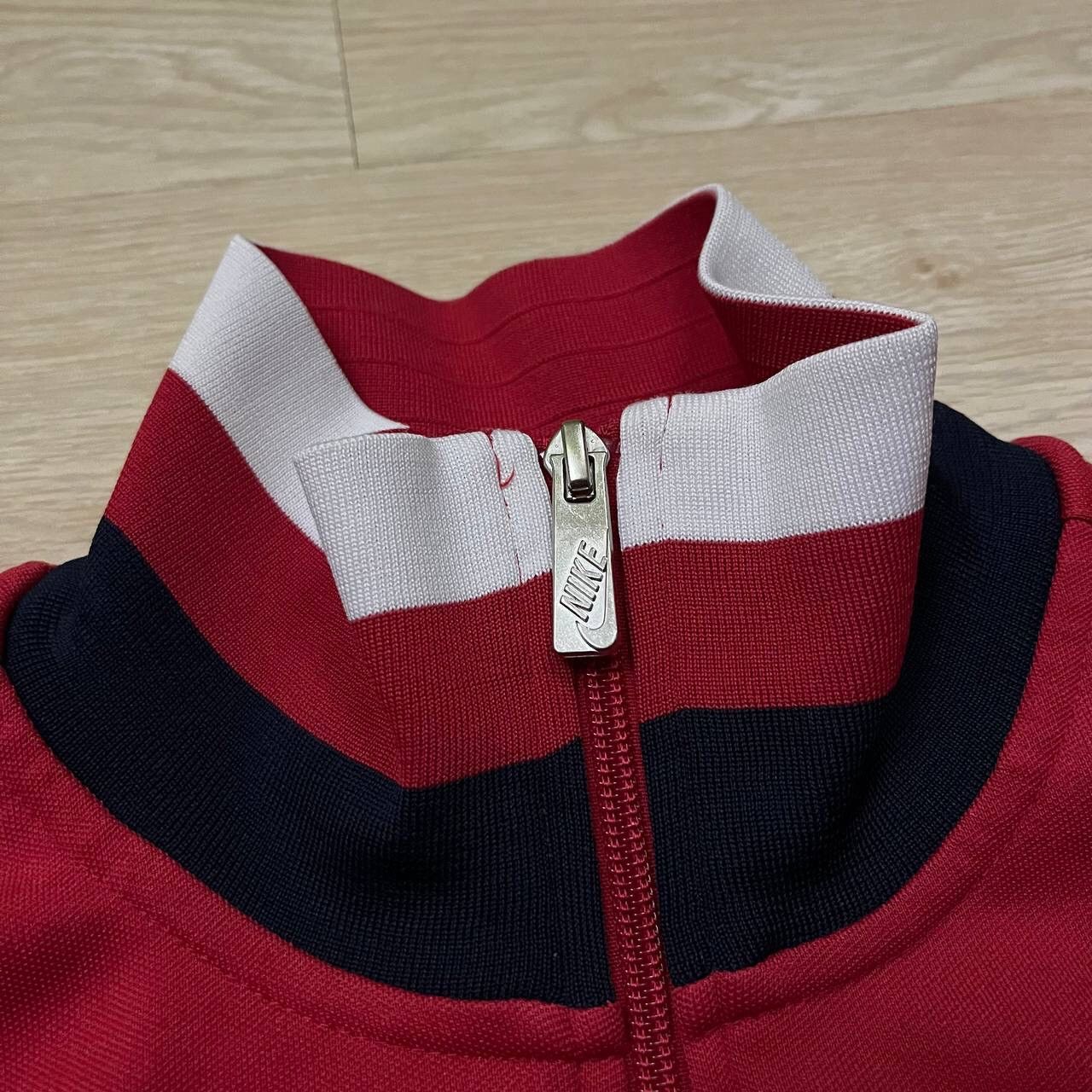 Nike ARSENAL NIKE 2012/2013 FOOTBALL TRAINING ANTHEM JACKET Size US L / EU 52-54 / 3 - 5 Thumbnail