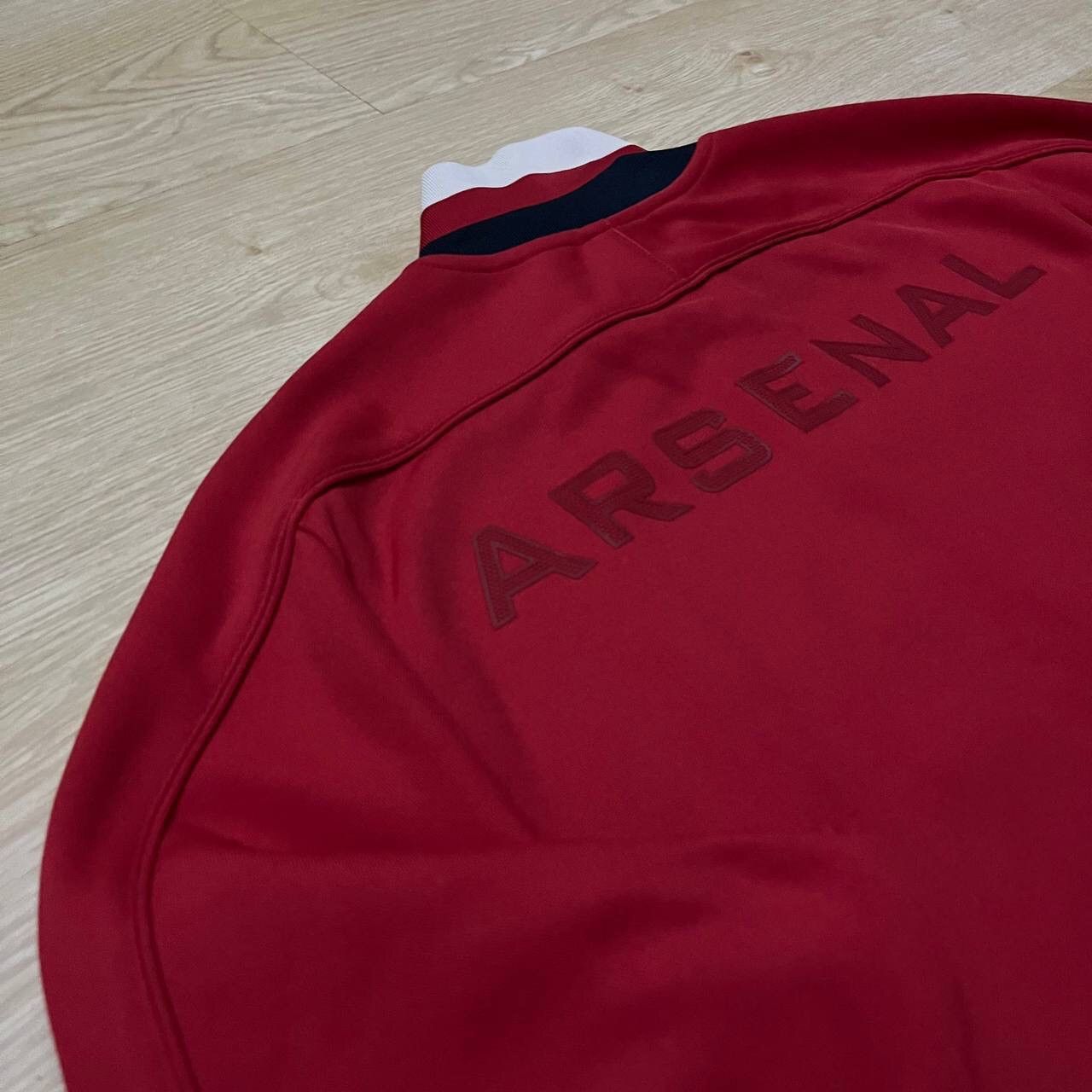 Nike ARSENAL NIKE 2012/2013 FOOTBALL TRAINING ANTHEM JACKET Size US L / EU 52-54 / 3 - 11 Thumbnail