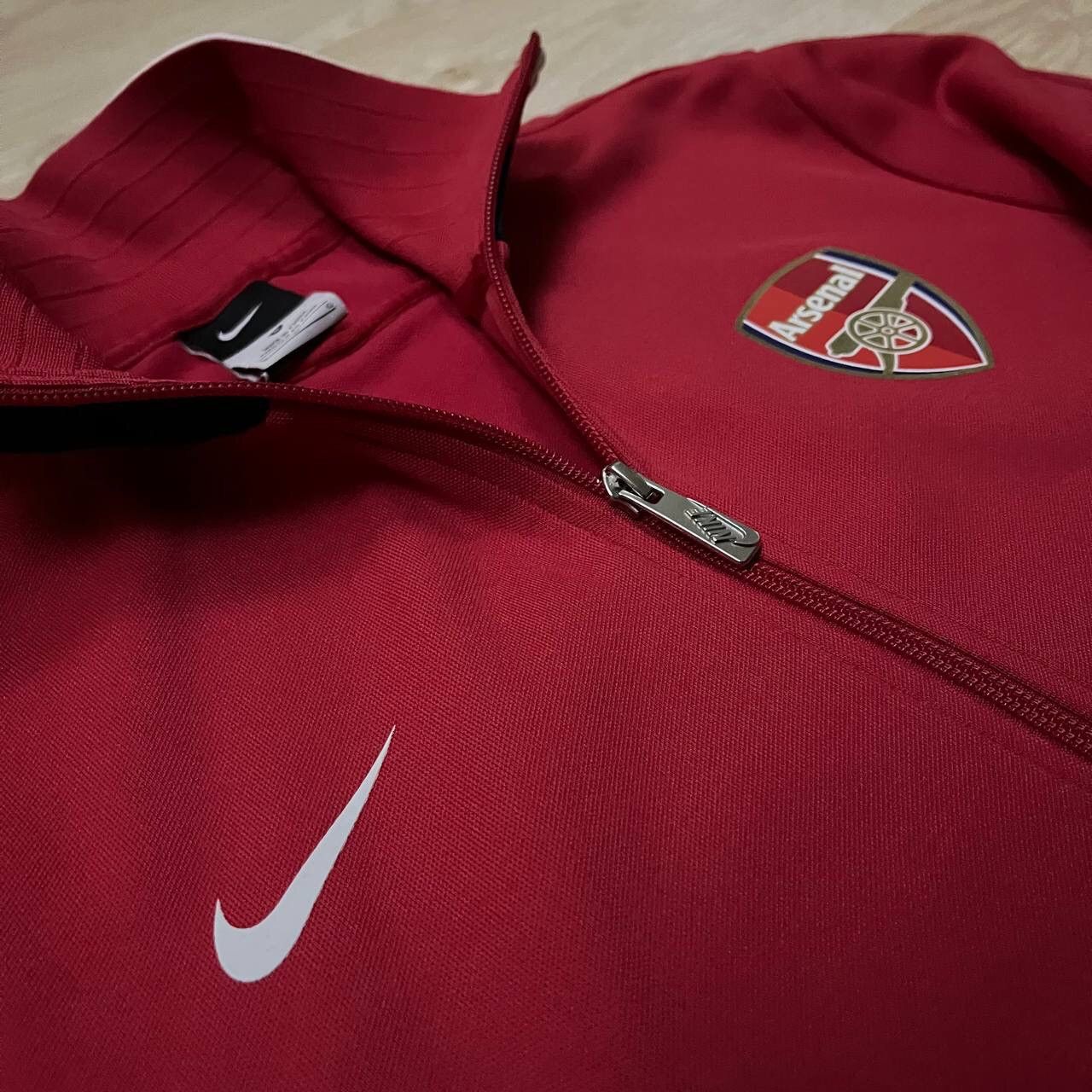 Nike ARSENAL NIKE 2012/2013 FOOTBALL TRAINING ANTHEM JACKET Size US L / EU 52-54 / 3 - 3 Thumbnail