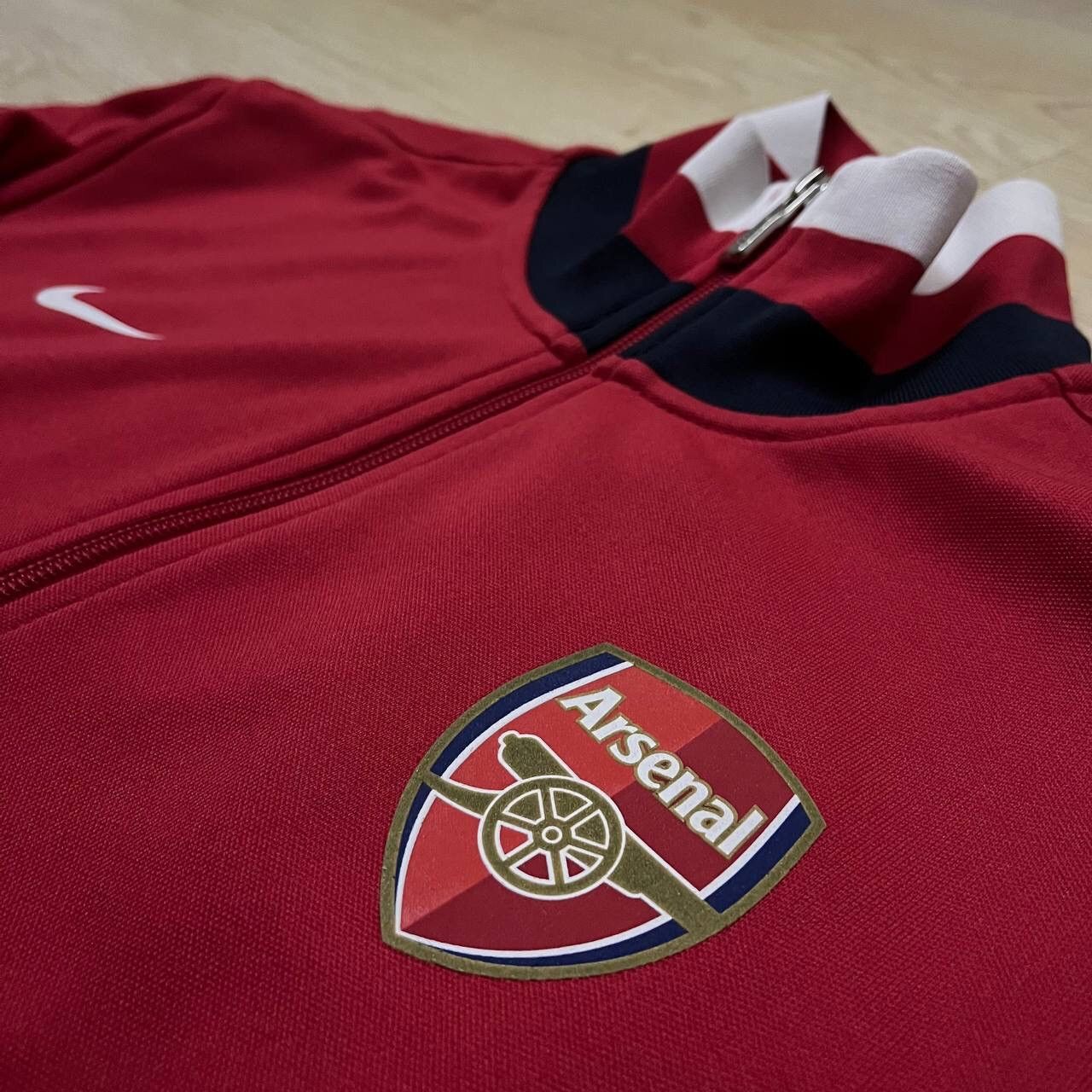 Nike ARSENAL NIKE 2012/2013 FOOTBALL TRAINING ANTHEM JACKET Size US L / EU 52-54 / 3 - 2 Thumbnail
