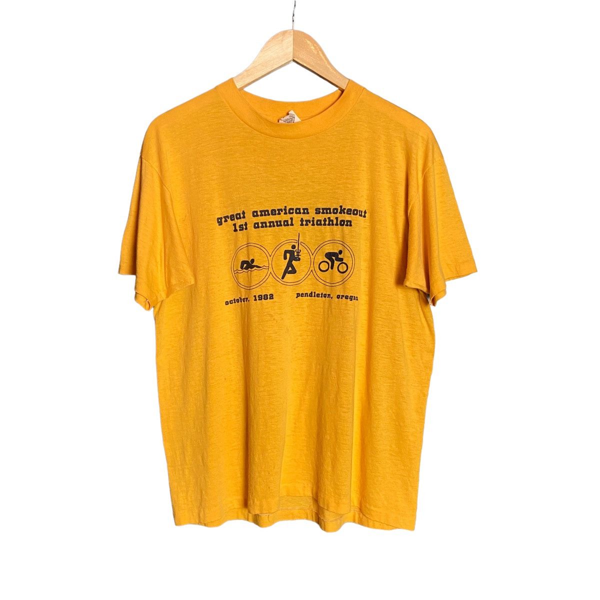 Nike Vintage 1982s Nike Big Swoosh Logo Sports Single Stitch Tee Size US XL / EU 56 / 4 - 2 Thumbnail