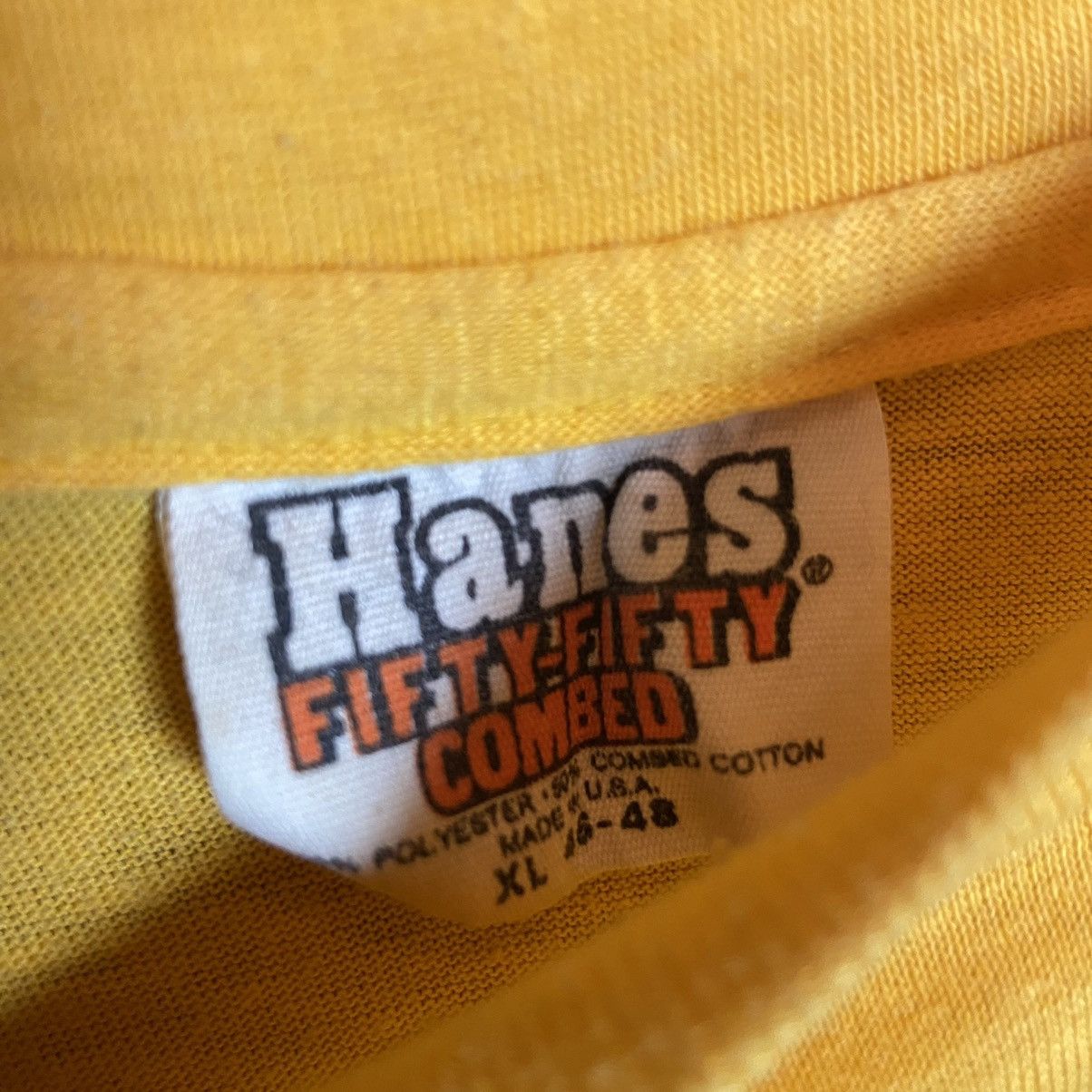 Nike Vintage 1982s Nike Big Swoosh Logo Sports Single Stitch Tee Size US XL / EU 56 / 4 - 3 Thumbnail