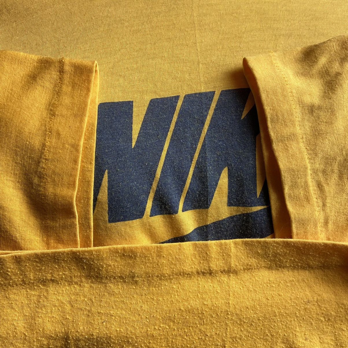 Nike Vintage 1982s Nike Big Swoosh Logo Sports Single Stitch Tee Size US XL / EU 56 / 4 - 4 Thumbnail