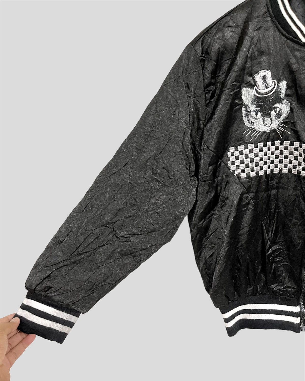 Japanese Brand × Vintage VINTAGE SATIN BLACK CATS FULL ZIPPER SUKAJAN SOUVENIR JACKET Size US M / EU 48-50 / 2 - 4 Thumbnail