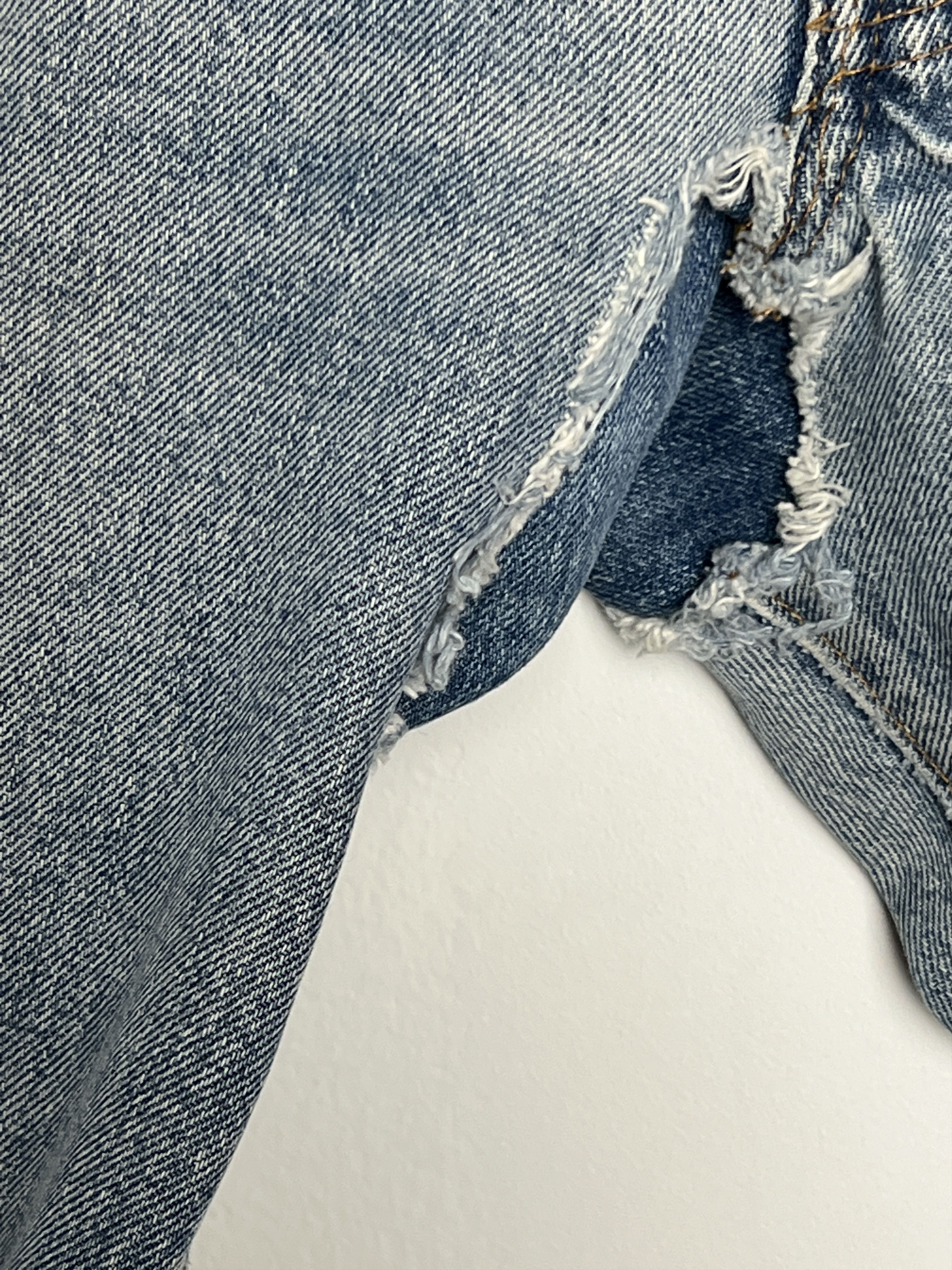 Levi's 1970s Levi's 501 Distressed Redline Selvedge #524 Denim Size US 33 - 4 Thumbnail