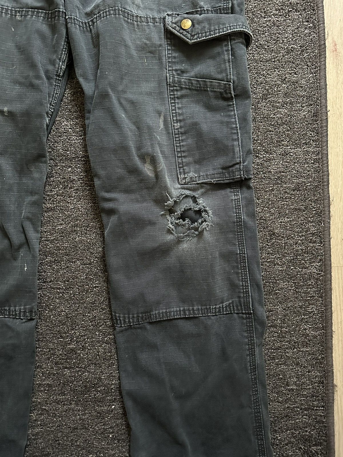 Carhartt × Vintage Vintage Carhartt Cargo Pants Size US 32 / EU 48 - 2 Thumbnail