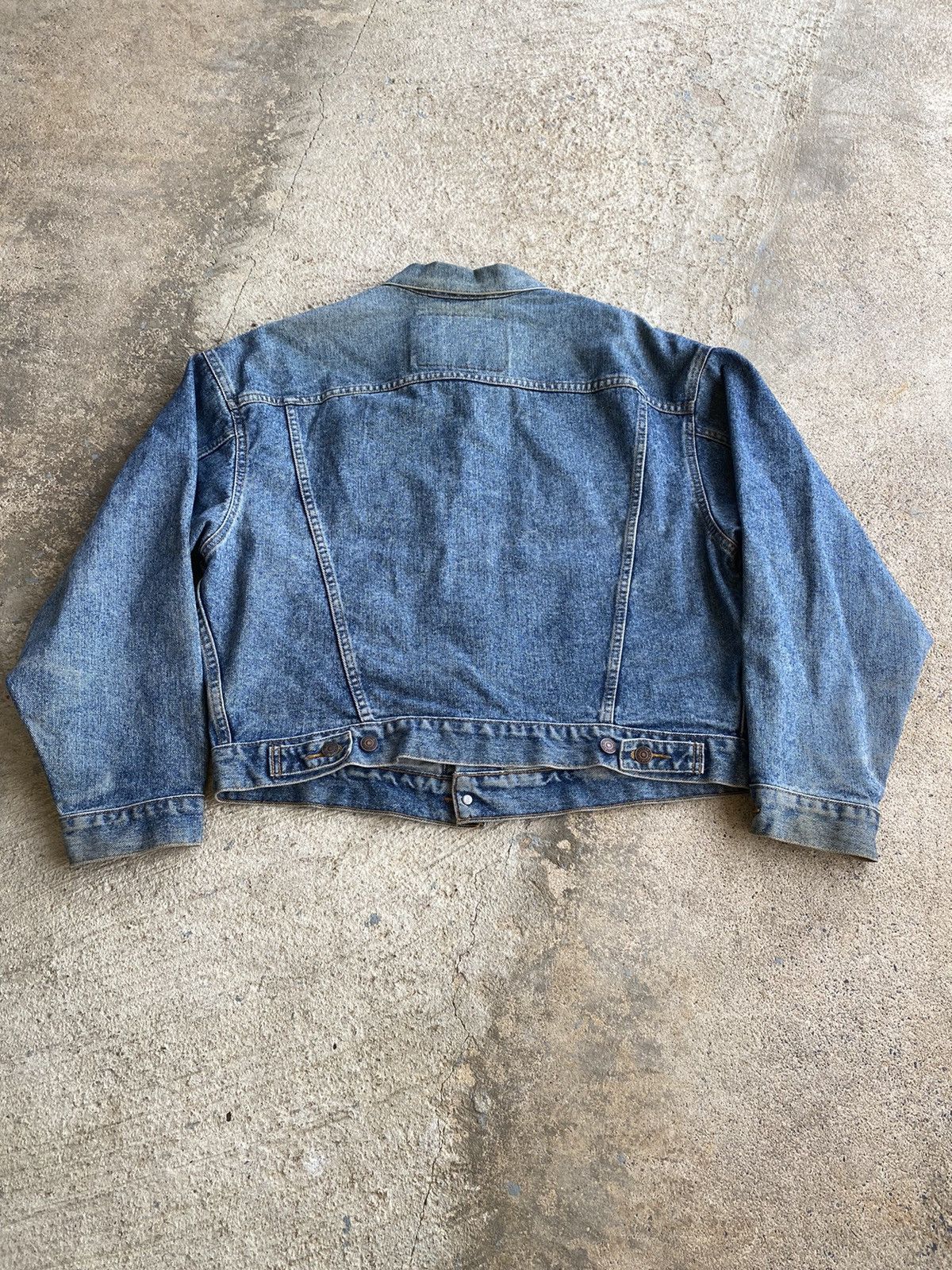 Levi's Vintage 90’s Levi’s Distressed Denim Jean Jacket Size US M / EU 48-50 / 2 - 8 Thumbnail