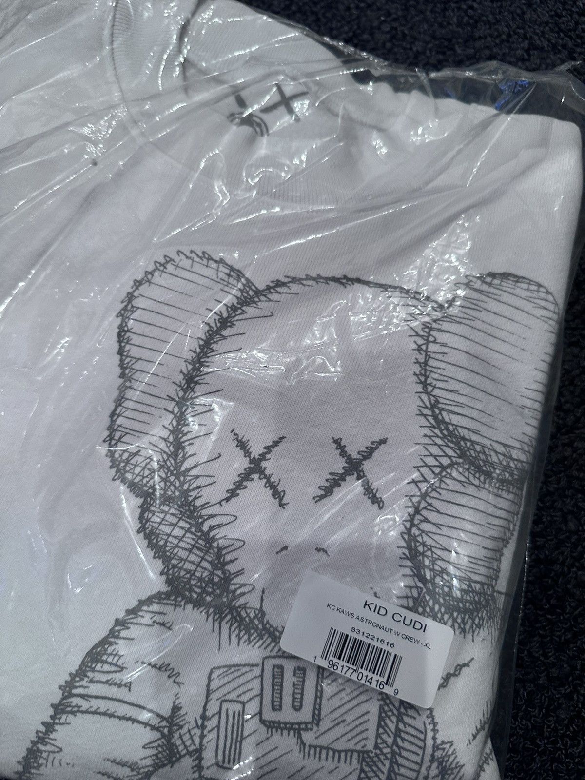 Kaws × Kid Cudi Kaws x Kid Cudi Crewneck Size US XL / EU 56 / 4 - 1 Thumbnail
