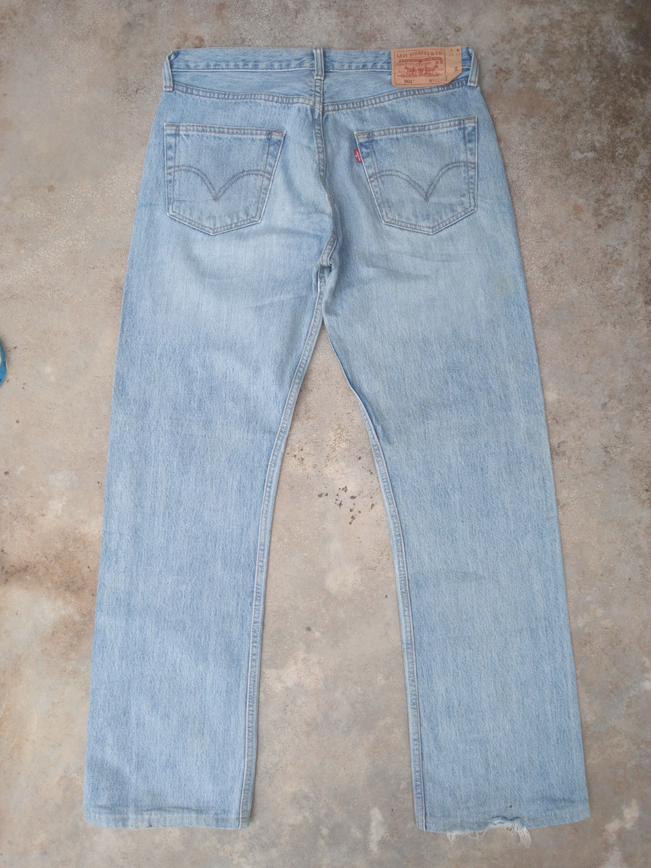 Levi's Vintage Levi's 501 Straight Leg Distressed Jeans 33x31 Size US 33 - 2 Thumbnail