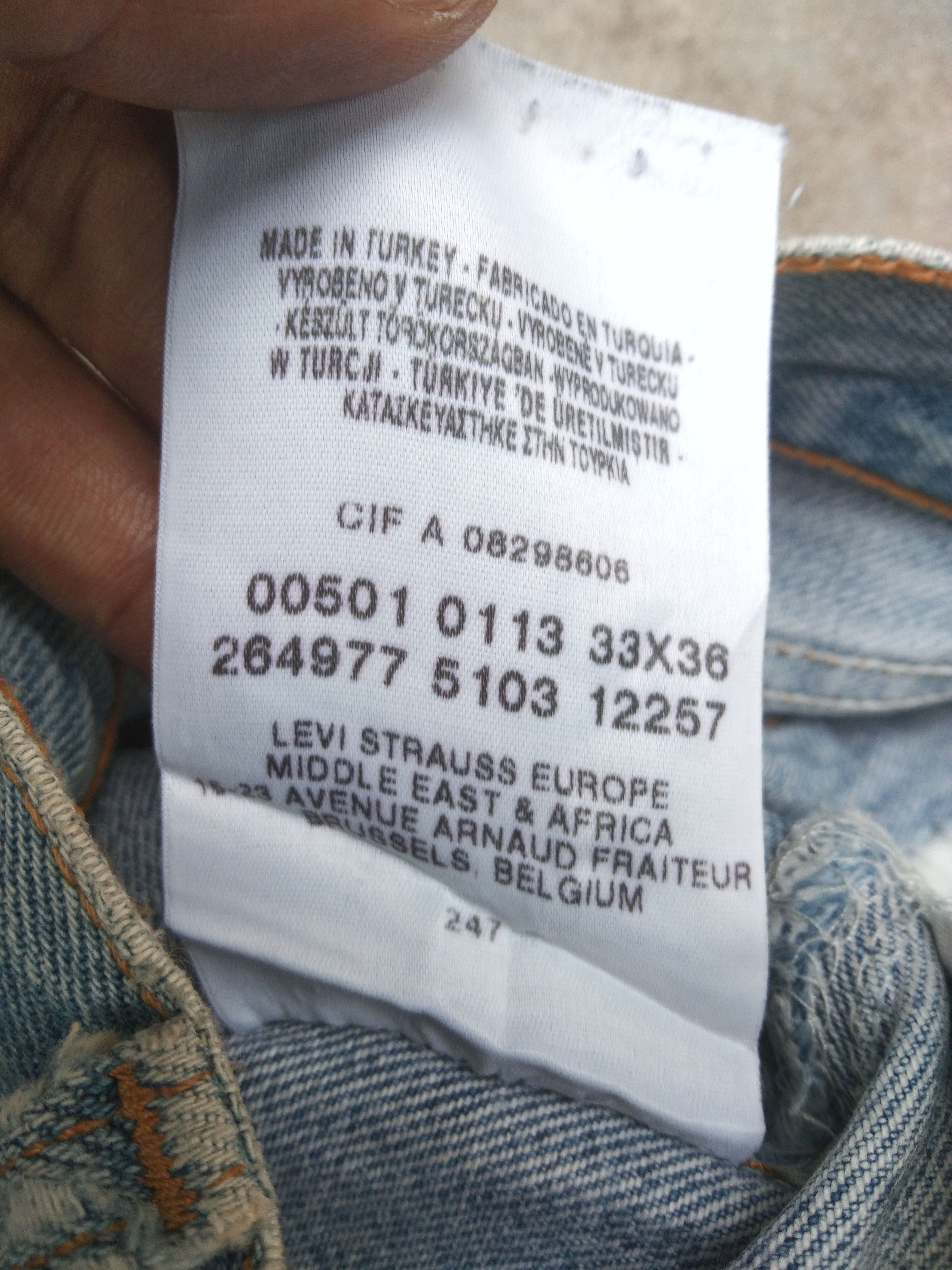 Levi's Vintage Levi's 501 Straight Leg Distressed Jeans 33x31 Size US 33 - 9 Thumbnail