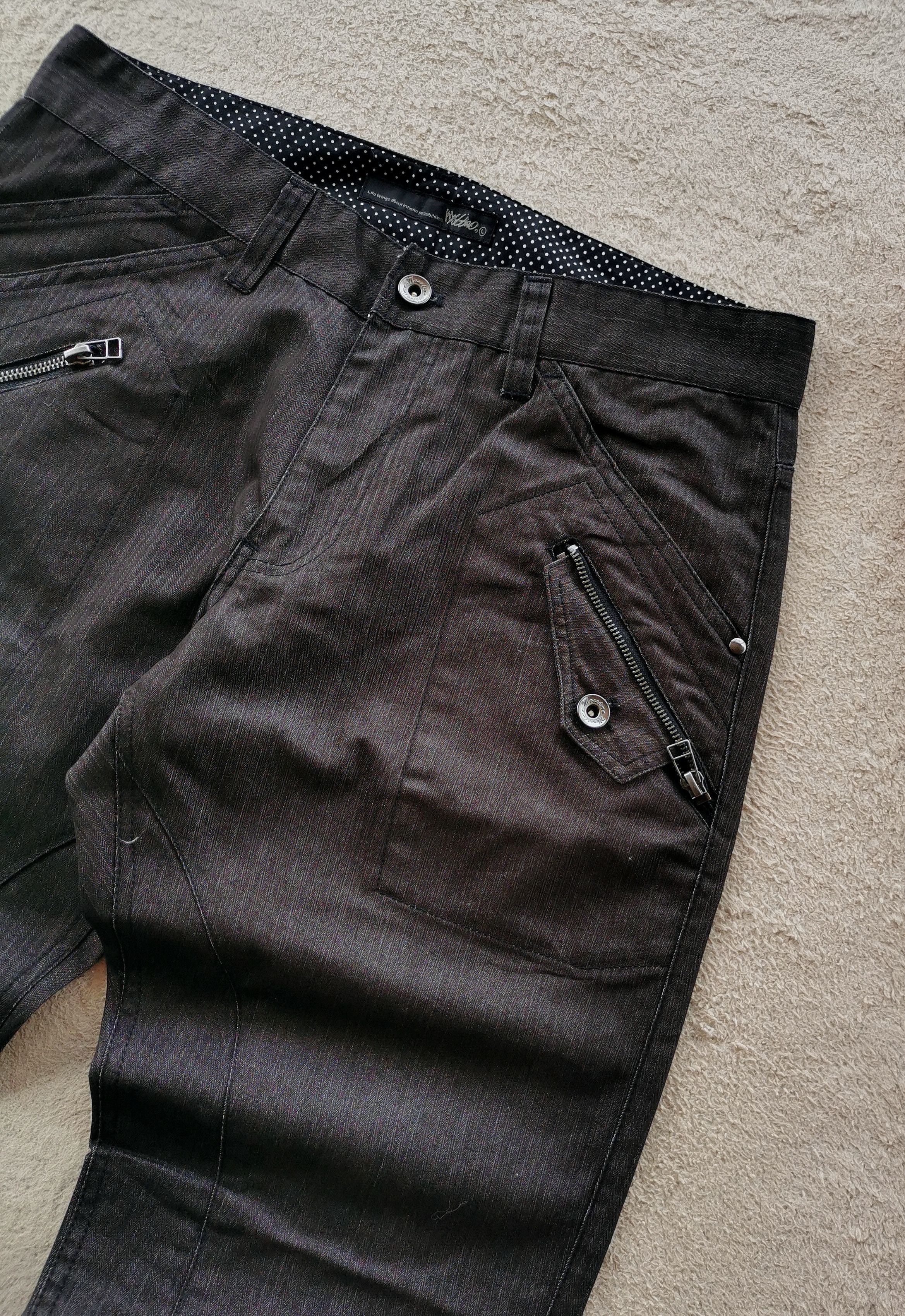 In The Attic Mossimo Japan Cargo Six Pockets Jeans Size US 32 / EU 48 - 1 Thumbnail