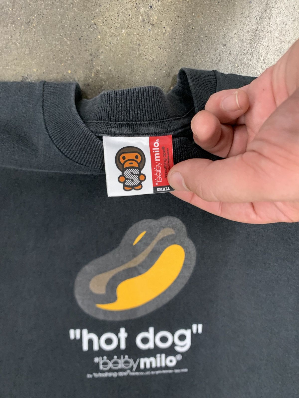 Bape × Vintage Vintage Bape Baby Milo Hot Dog Tee Size US S / EU 44-46 / 1 - 2 Thumbnail