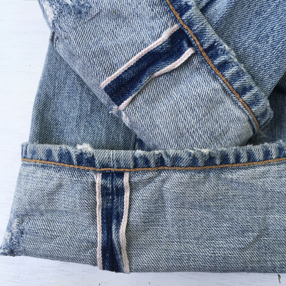 Armani GIORGIO ARMANI LIMITED EDITION DISTRESSED JEANS Size US 30 / EU 46 - 12 Thumbnail