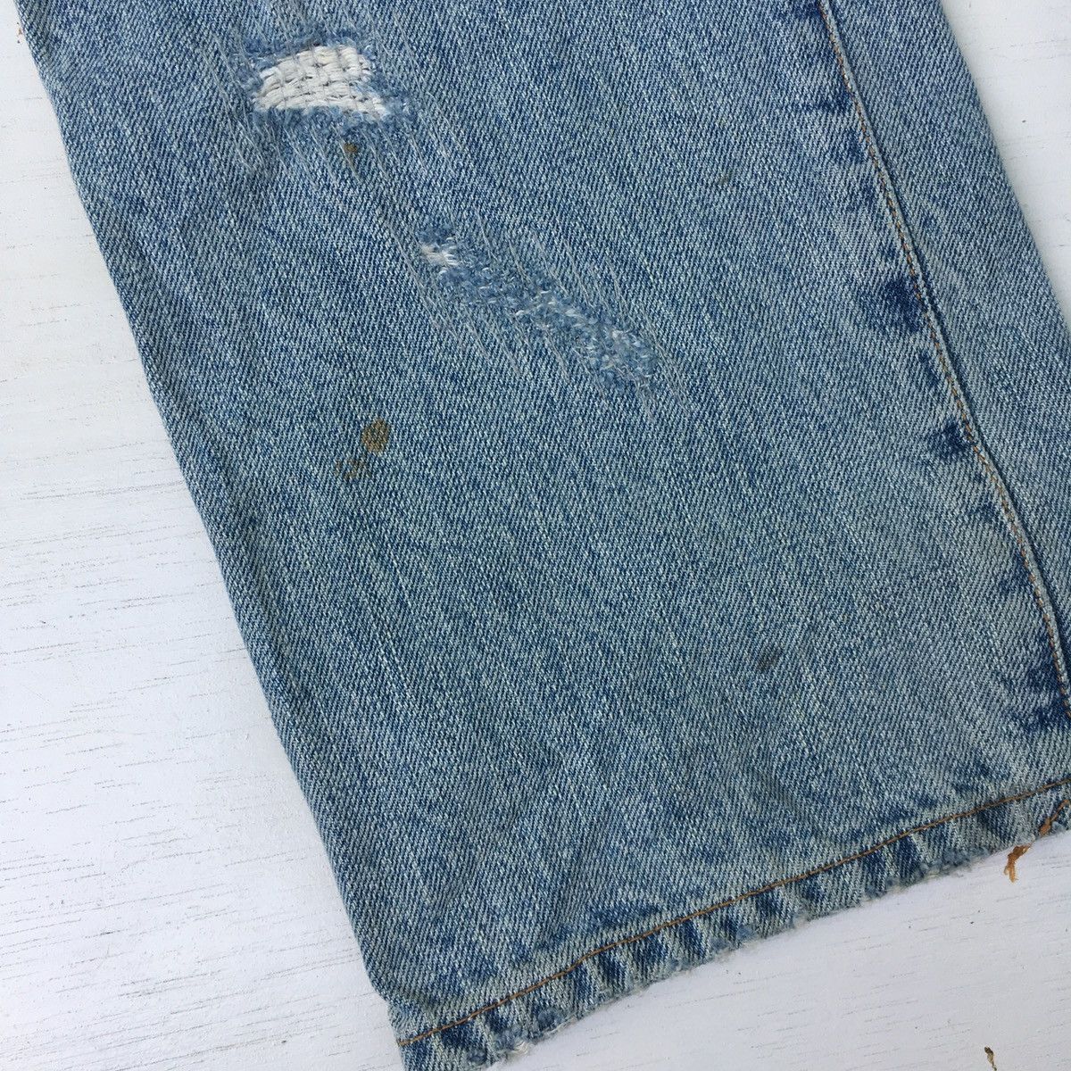 Armani GIORGIO ARMANI LIMITED EDITION DISTRESSED JEANS Size US 30 / EU 46 - 20 Thumbnail