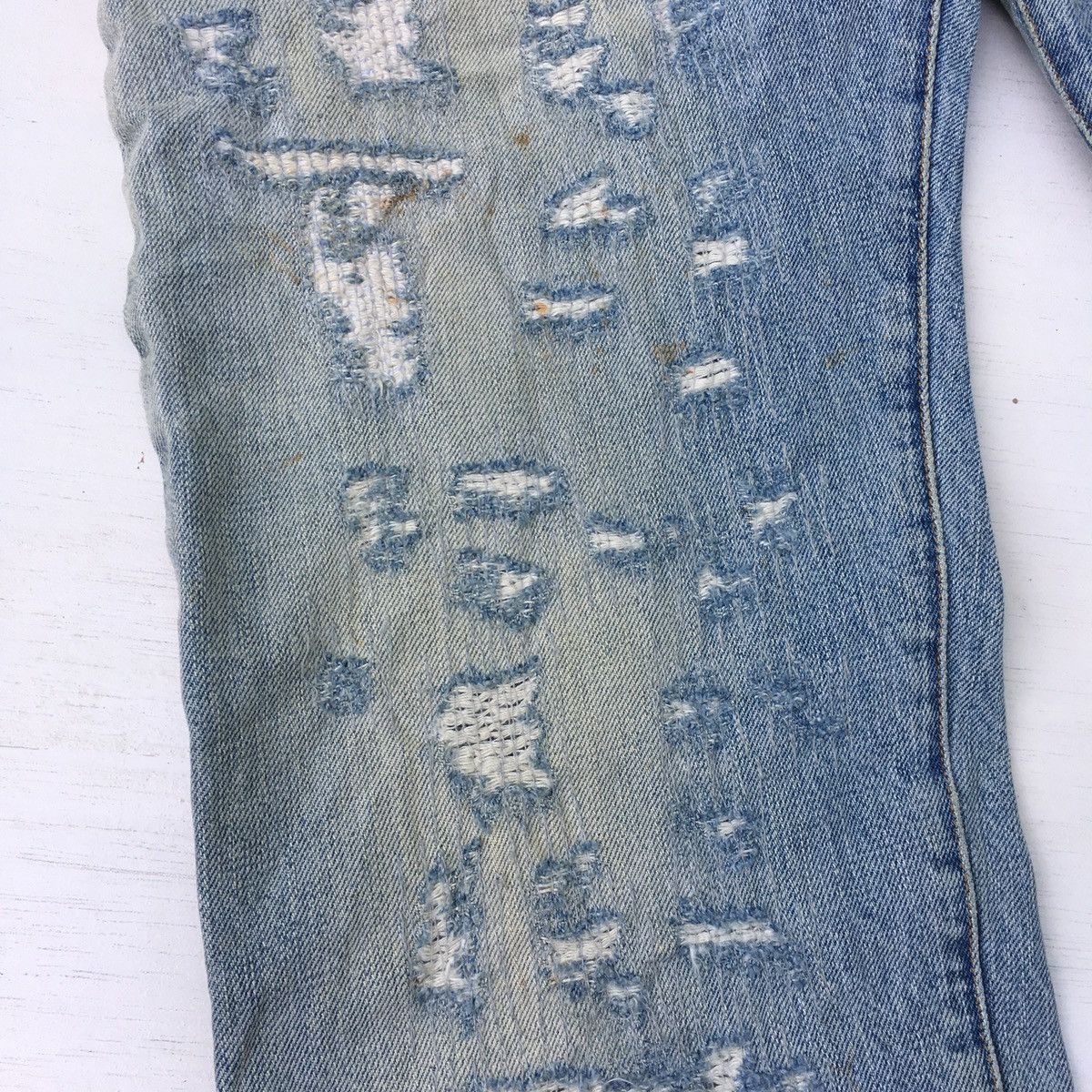 Armani GIORGIO ARMANI LIMITED EDITION DISTRESSED JEANS Size US 30 / EU 46 - 17 Thumbnail