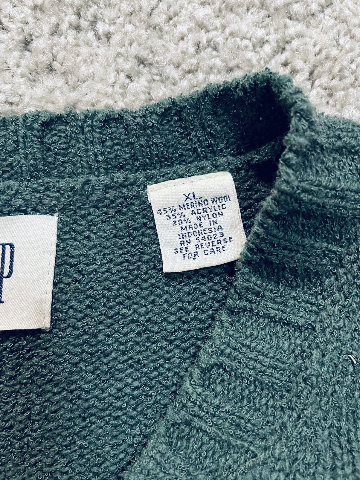 Gap × Other × Vintage Vintage 90s Gap V Neck Pull Over Sweater Size aXL Size US XL / EU 56 / 4 - 5 Thumbnail