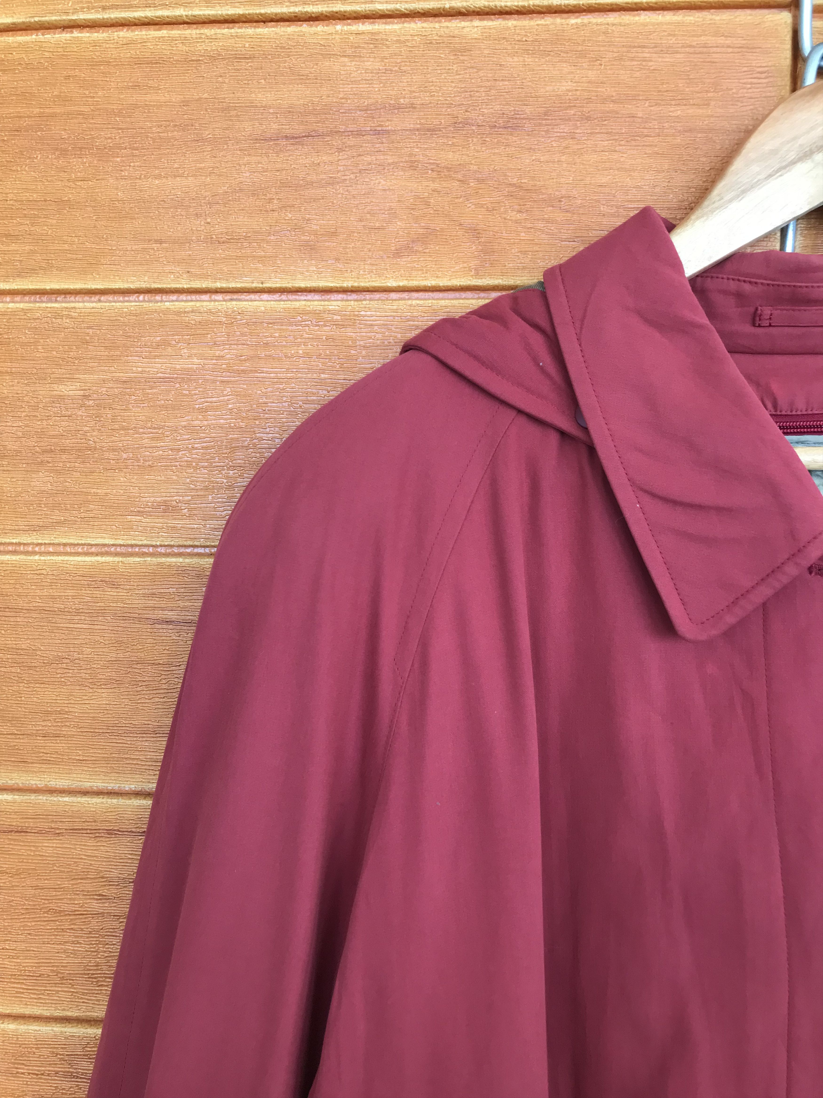 Burberry × Vintage Burberrys Red Long Jacket Size US L / EU 52-54 / 3 - 3 Thumbnail