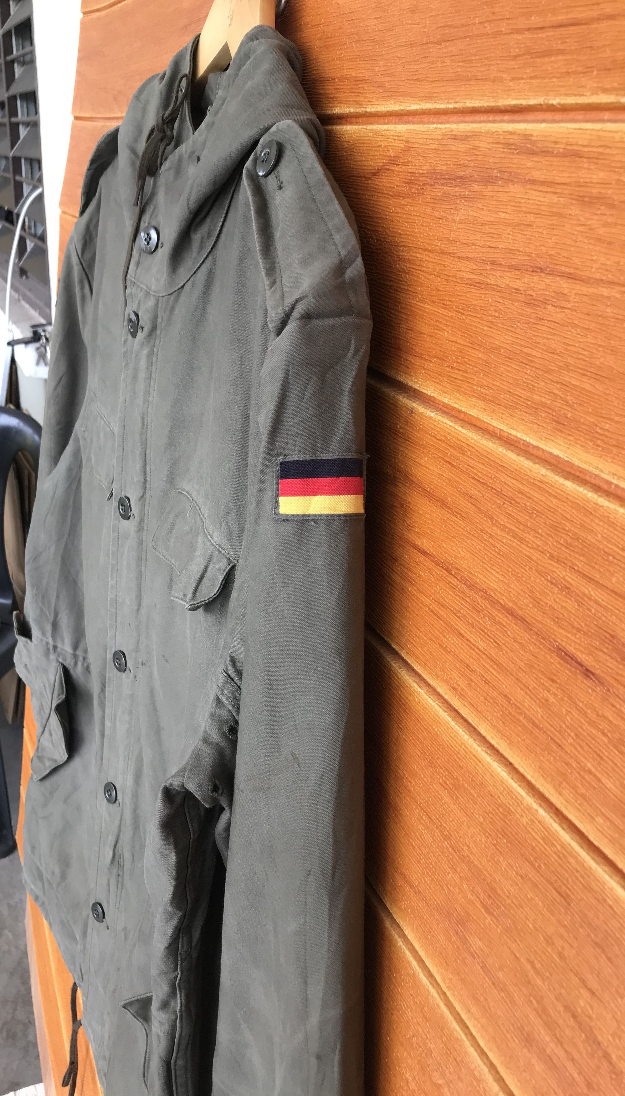 Vintage Vintage 1982 Feuchter Ringelai Germany Army Hooded Jacket Size US L / EU 52-54 / 3 - 6 Thumbnail