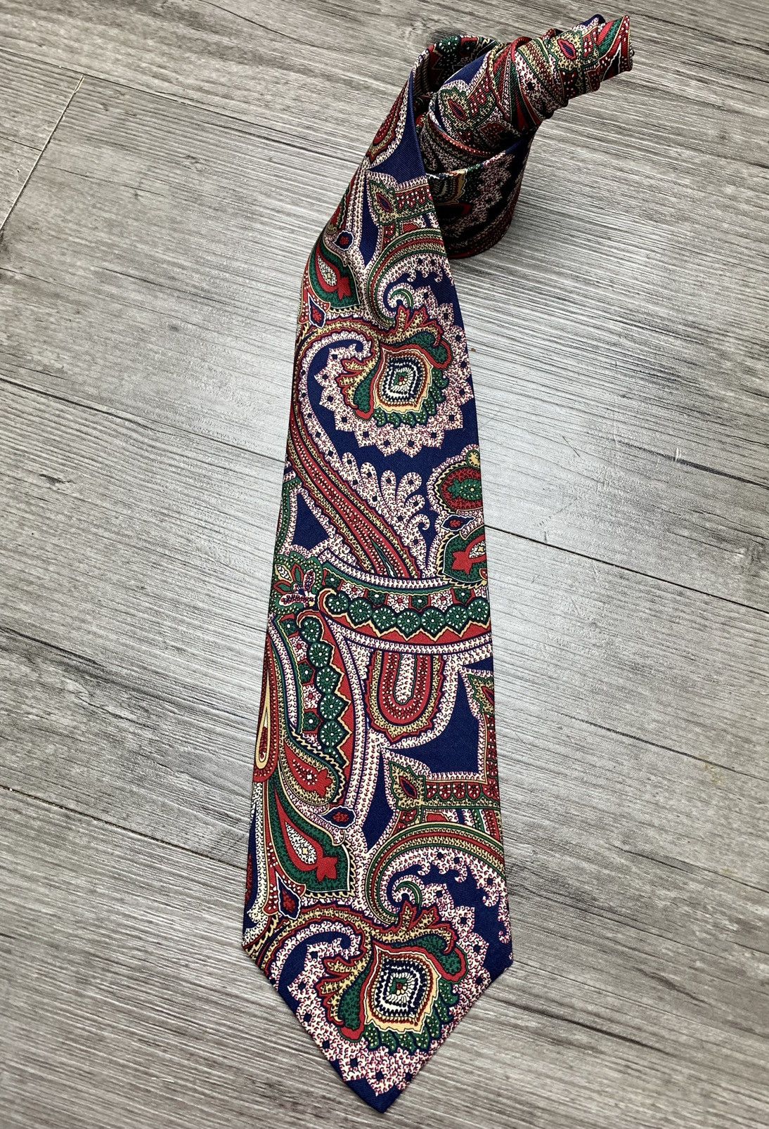 Ralph Lauren Tie 100% Silk