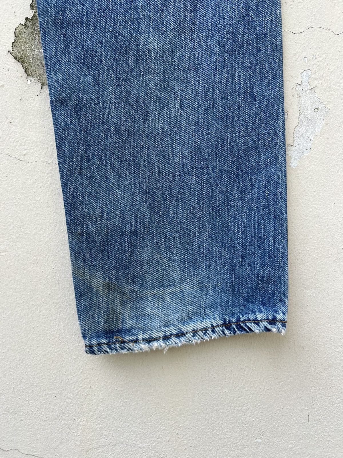 Levi's Vintage 90s Levi’s 501 Redline E Fade Denim Selvedge Jeans Size US 30 / EU 46 - 15 Thumbnail