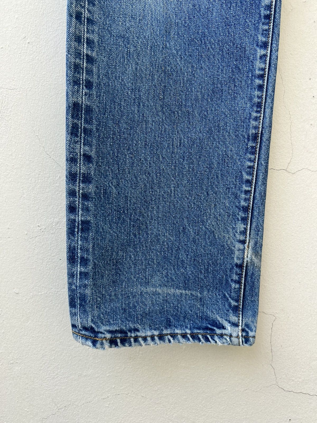 Levi's Vintage 90s Levi’s 501 Redline E Fade Denim Selvedge Jeans Size US 30 / EU 46 - 4 Thumbnail