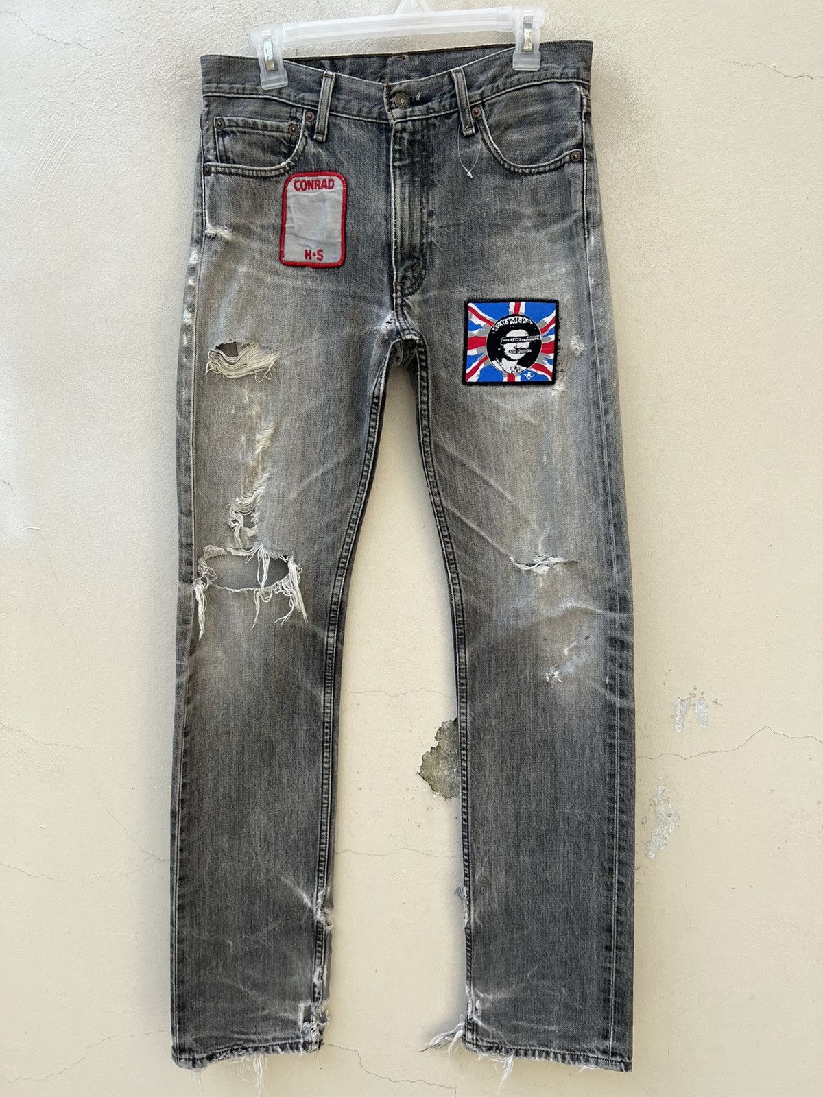 Levi's Trashed 2002 Levi’s 505 Faded Black Denim Distress Jeans Size US 31 - 6 Thumbnail