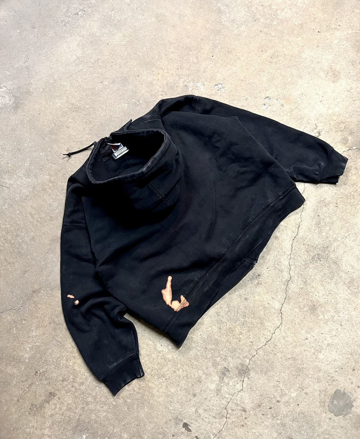 Vintage Vintage Made in USA Heavyweight Triple Black Hoodie Size US XL / EU 56 / 4 - 5 Thumbnail