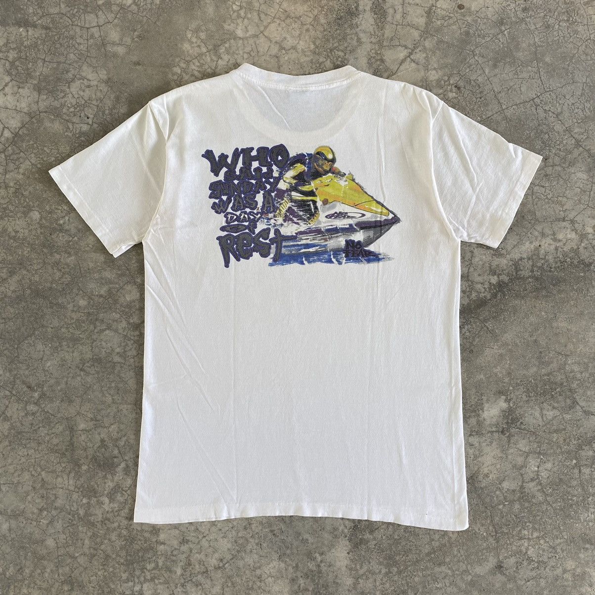 Vintage 90’s No fear Outdoor Surfing Skiing T-shirt