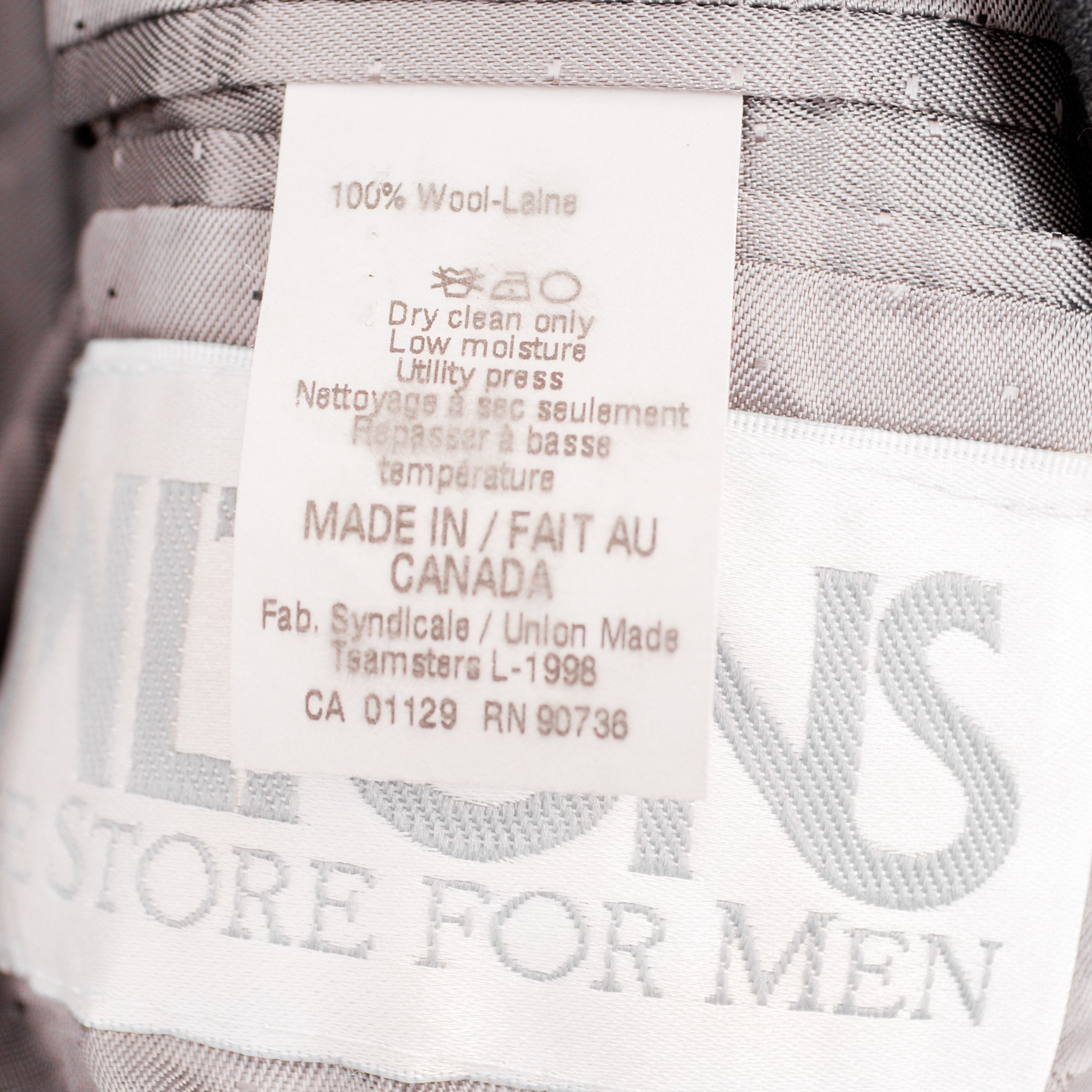 Calvin Klein Made in Canada Blazer EU 56 Suit Jacket Coat Wool Top Size 46R - 7 Thumbnail
