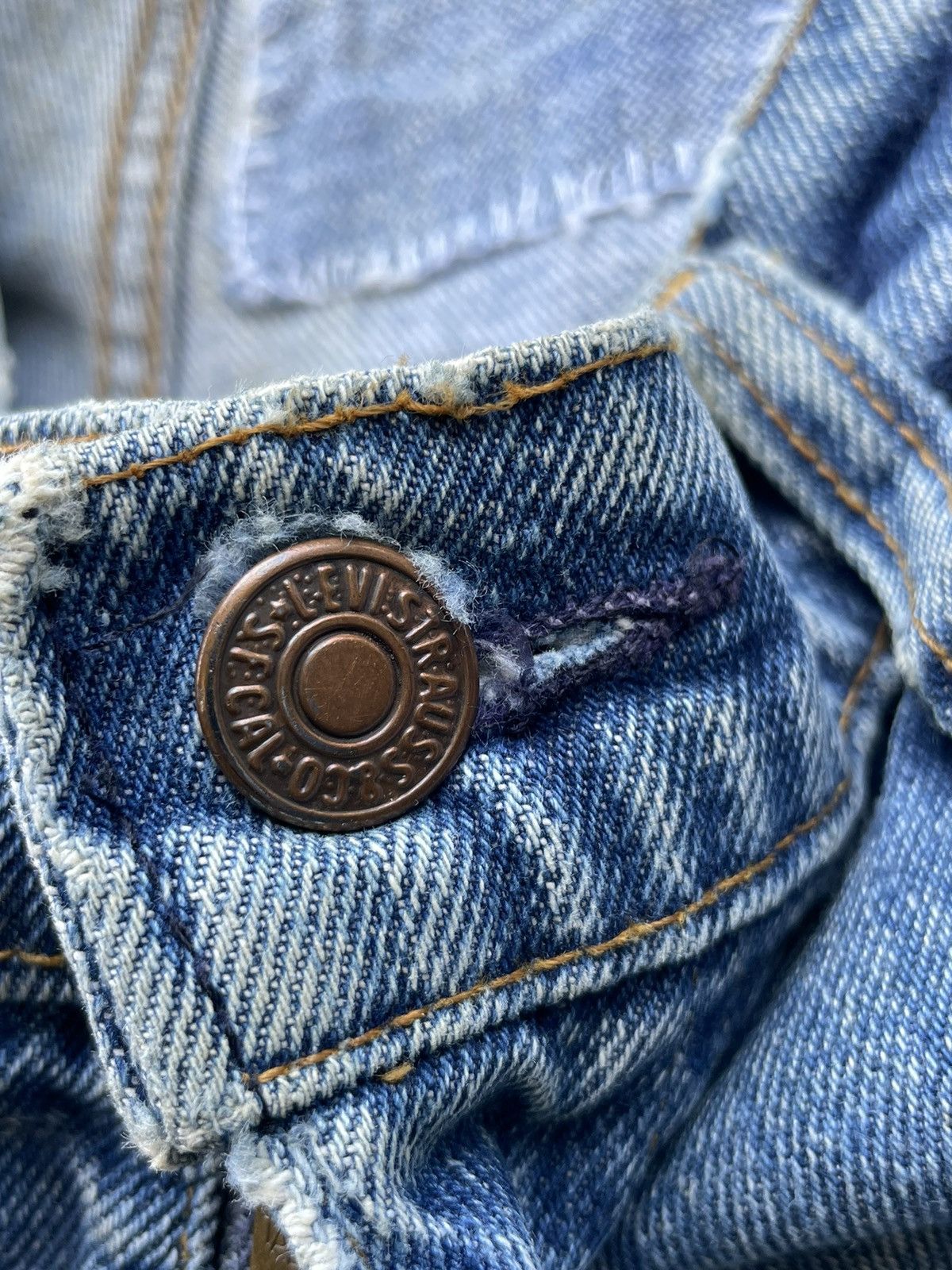 Levi's Vintage 1979 Levis 646 E Distresed Size US 36 / EU 52 - 19 Thumbnail