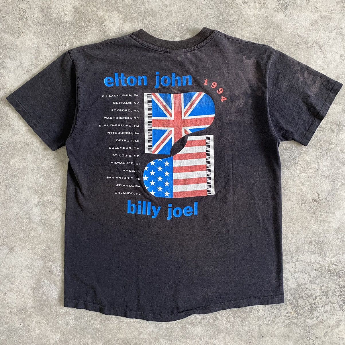 Band Tees × Rap Tees × Vintage VTG 1994 Elton John & Billy Joel Faded Promo Tour Shirt Size US L / EU 52-54 / 3 - 9 Thumbnail