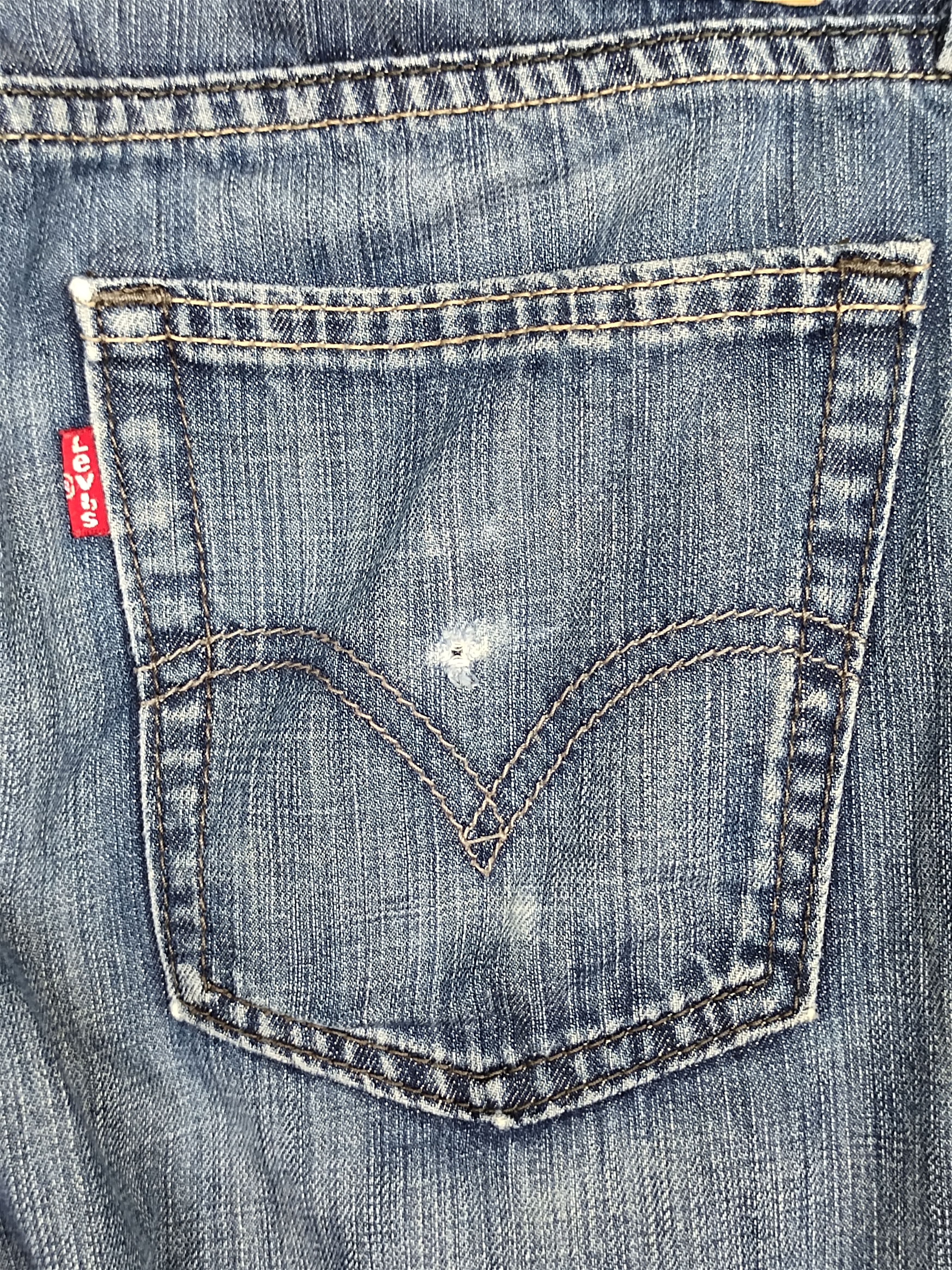 Levi's Vintage Clothing Vintage Levi's 514 Slim Straight Sandwash Denim Jeans Size US 30 / EU 46 - 9 Thumbnail
