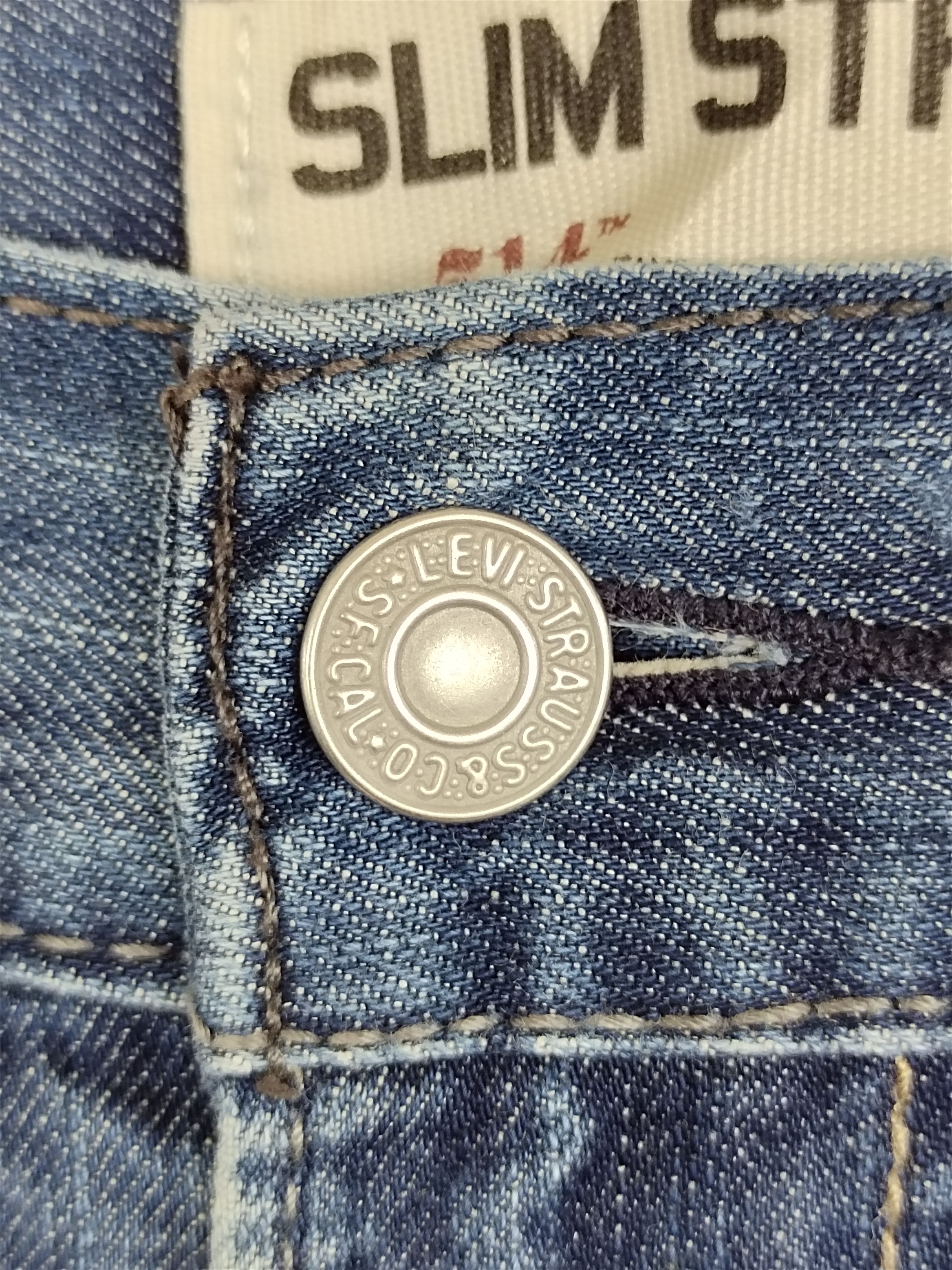 Levi's Vintage Clothing Vintage Levi's 514 Slim Straight Sandwash Denim Jeans Size US 30 / EU 46 - 13 Thumbnail