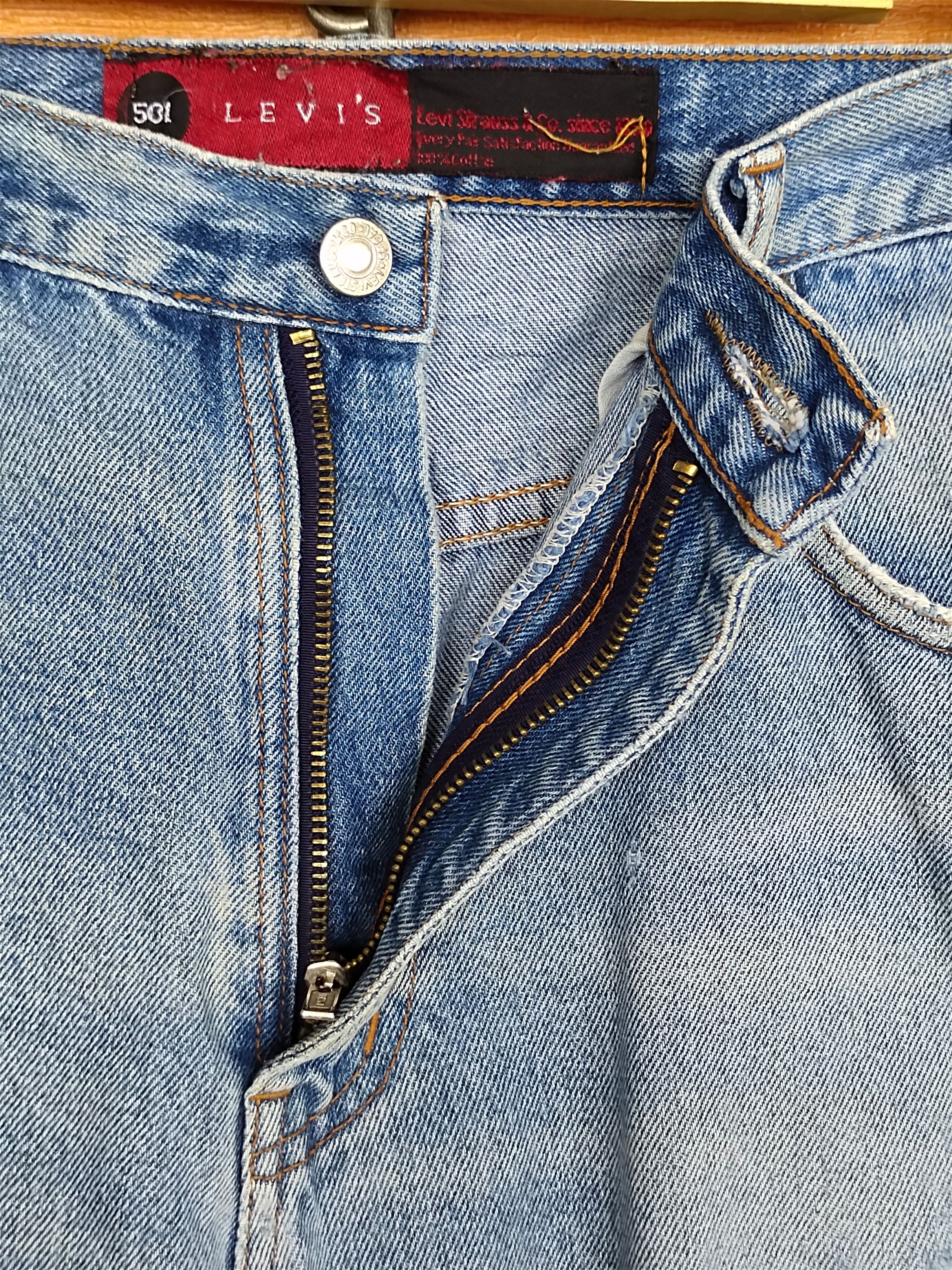 Levi's Vintage Levi's 501 Distressed Denim Jeans Kurt Cobain Size US 32 / EU 48 - 18 Thumbnail