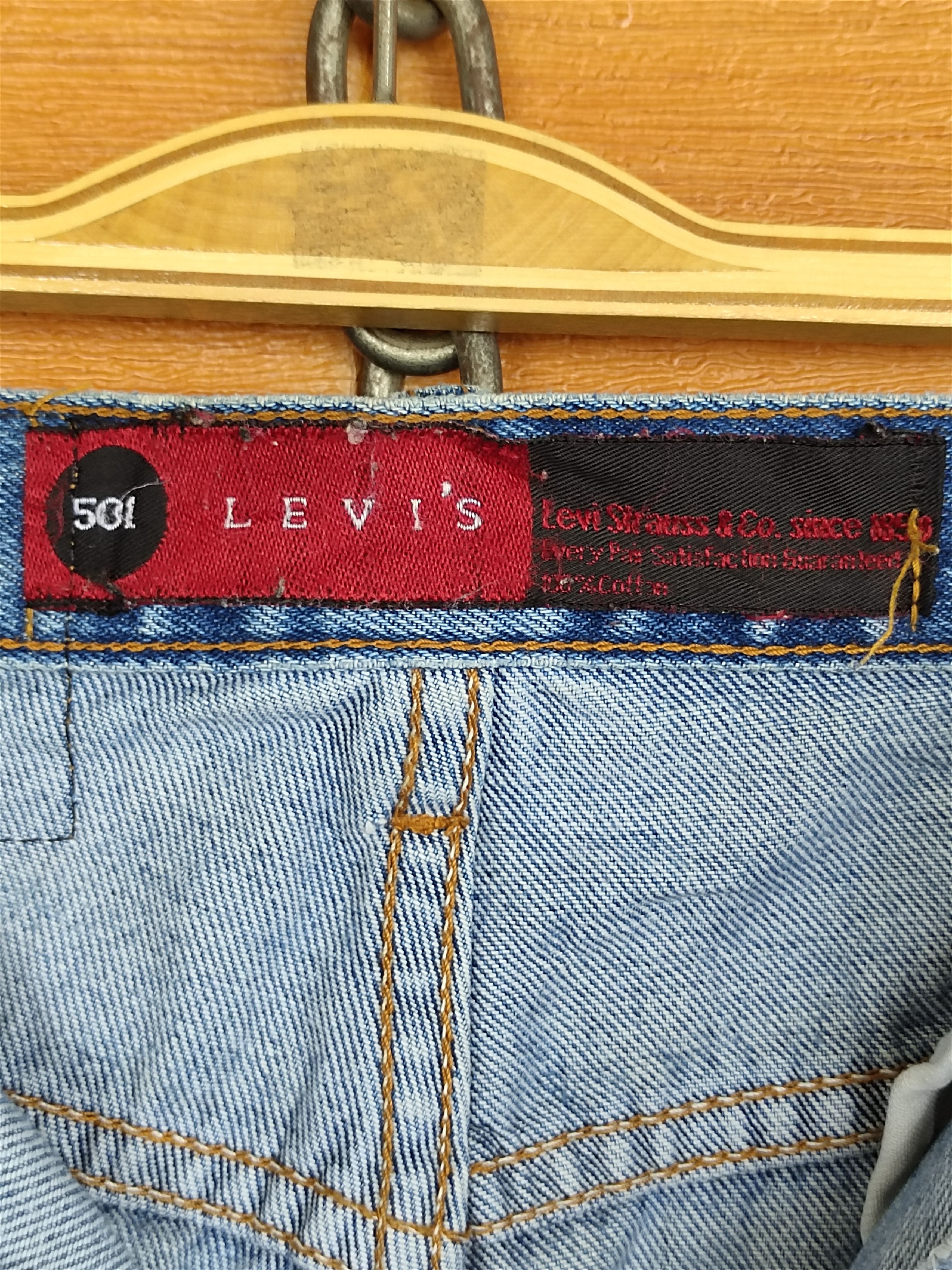 Levi's Vintage Levi's 501 Distressed Denim Jeans Kurt Cobain Size US 32 / EU 48 - 19 Thumbnail